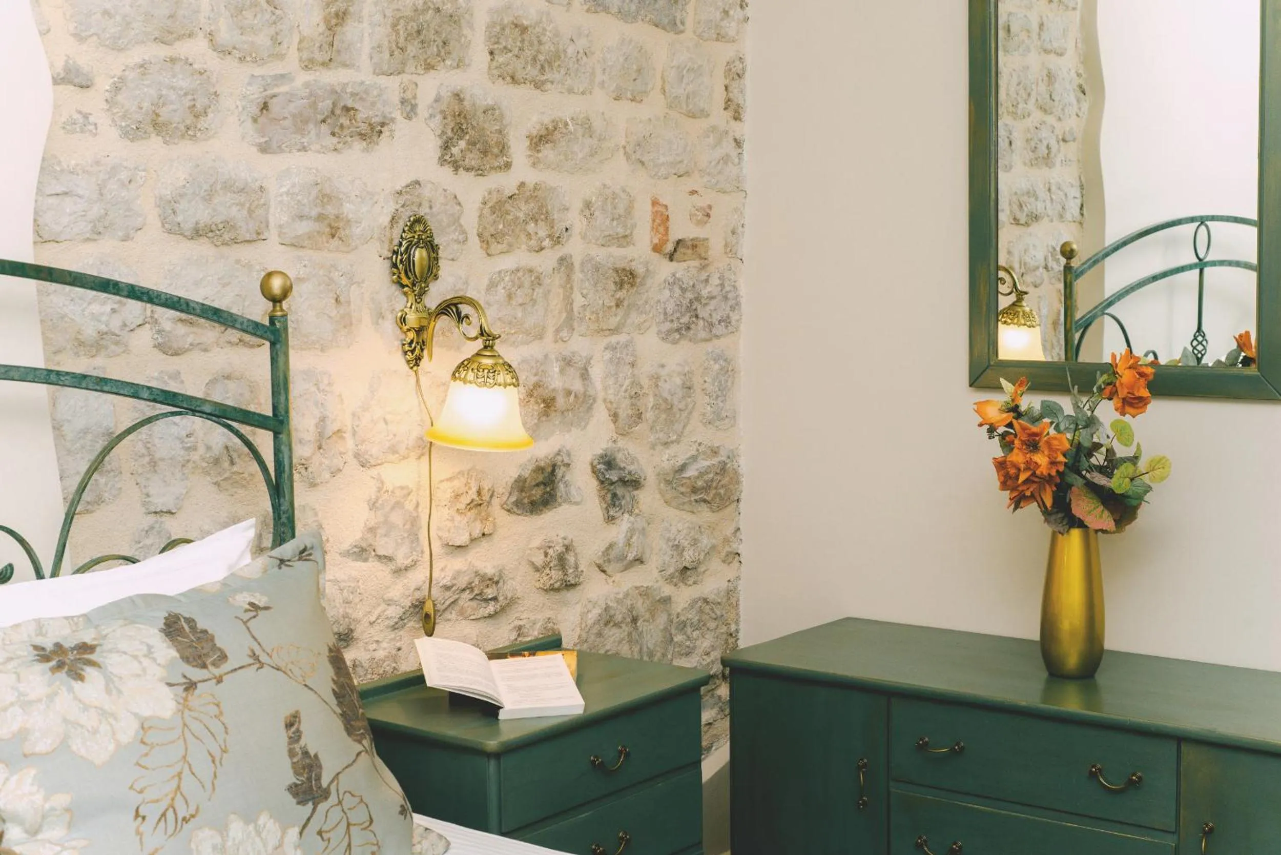 Bed in D & Sons Apartments