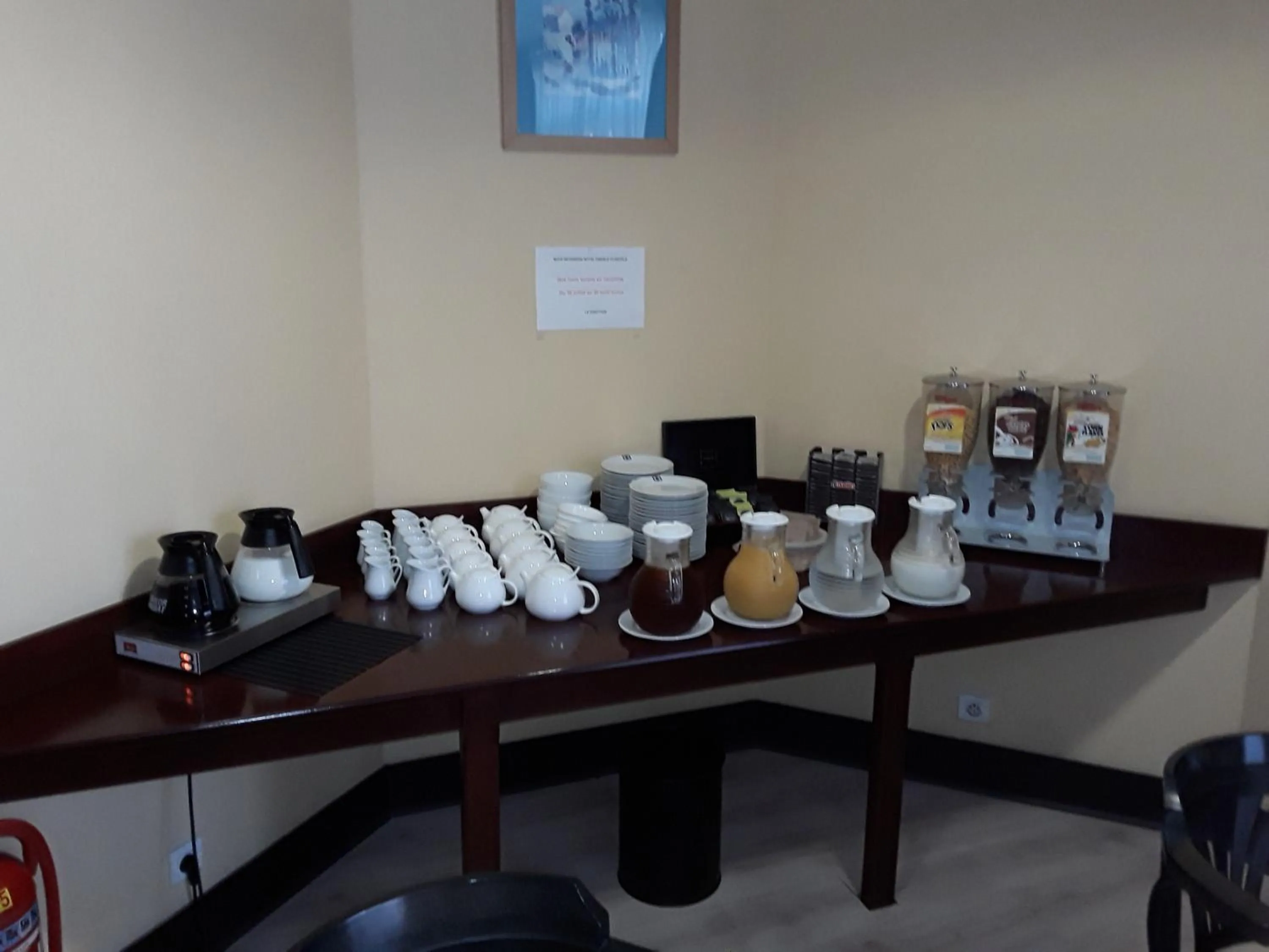 Buffet breakfast in Hotel Dorele