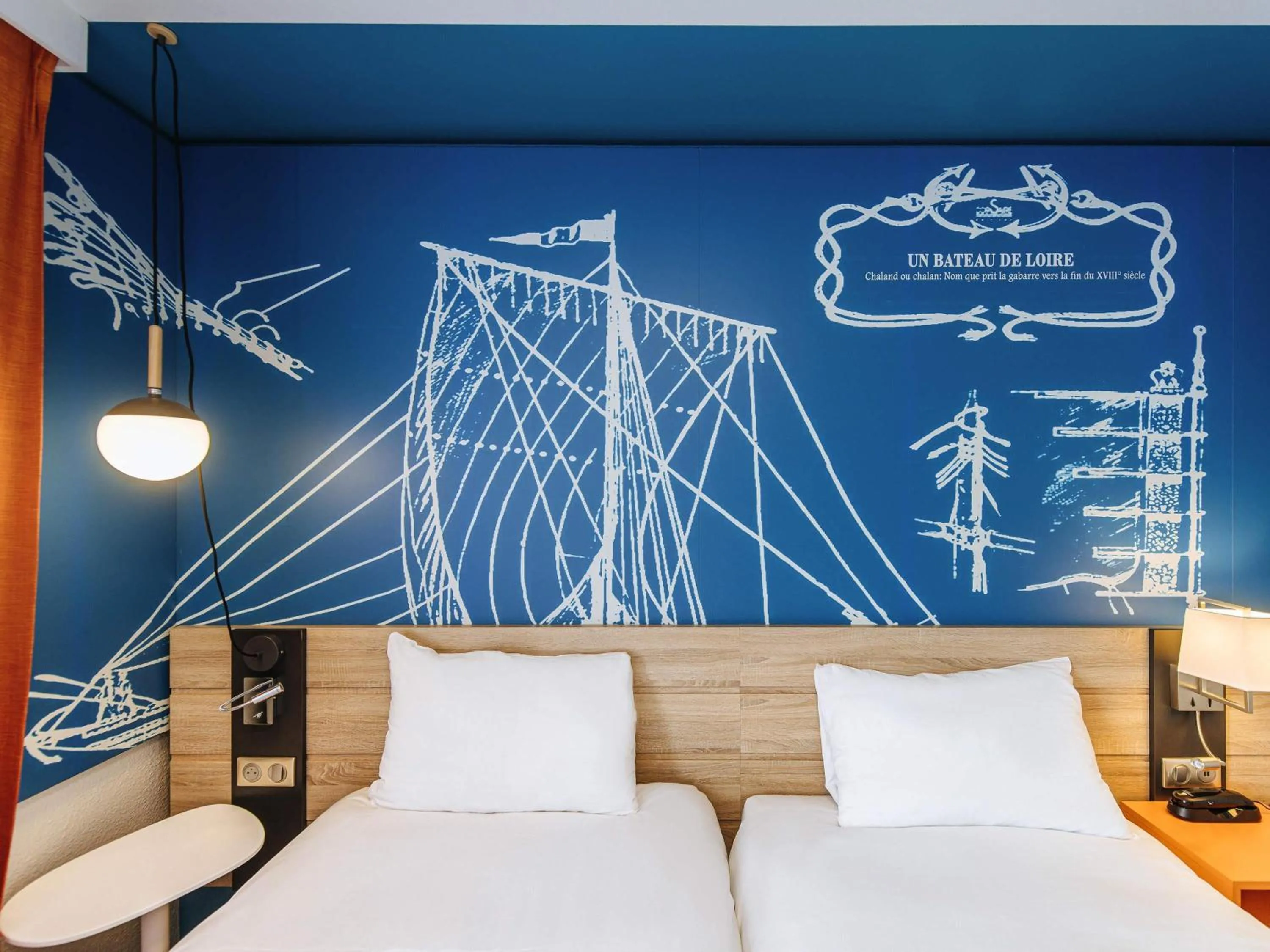 Bedroom, Bed in ibis Styles Ancenis Centre