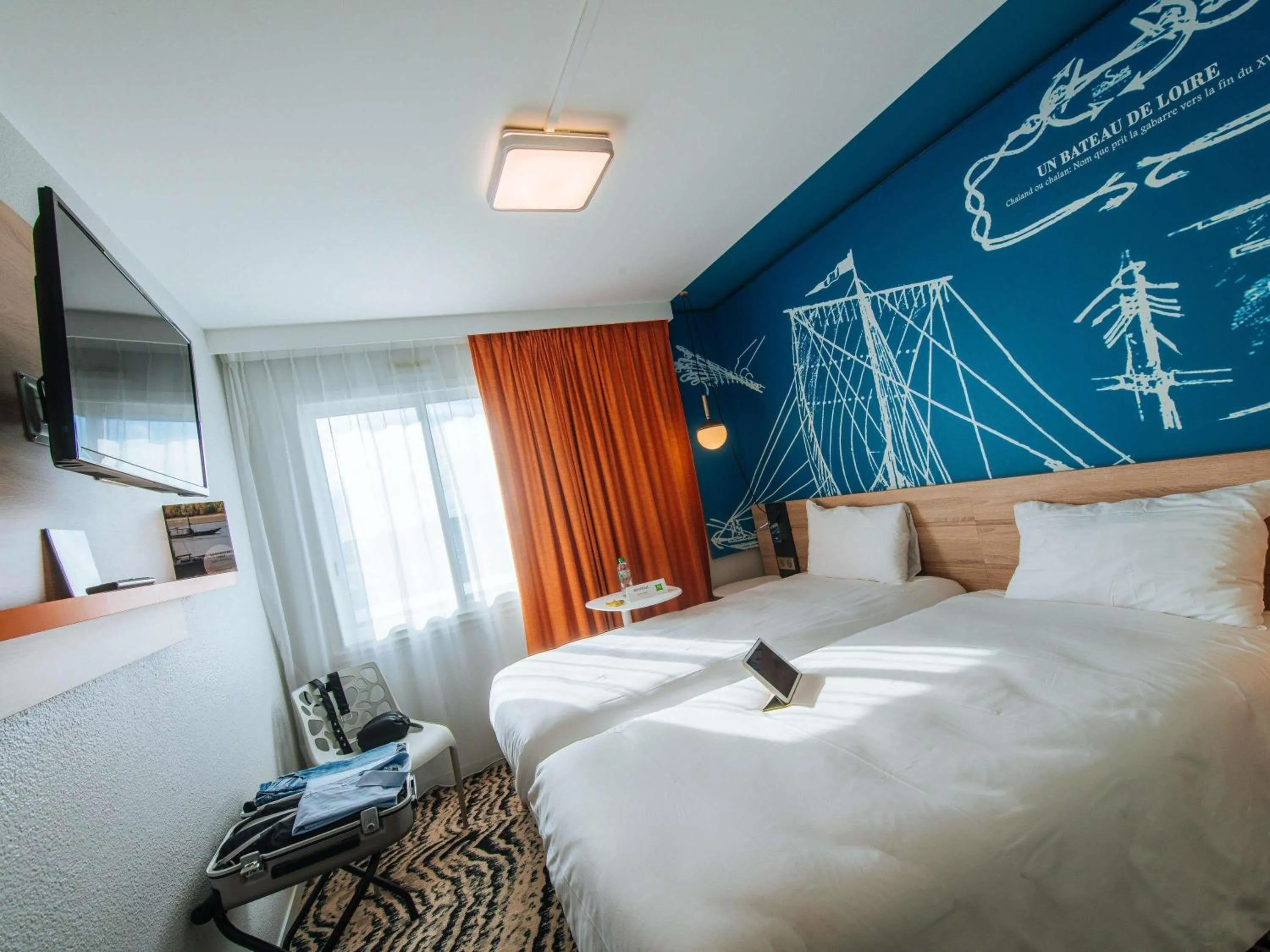 Bedroom, Bed in ibis Styles Ancenis Centre