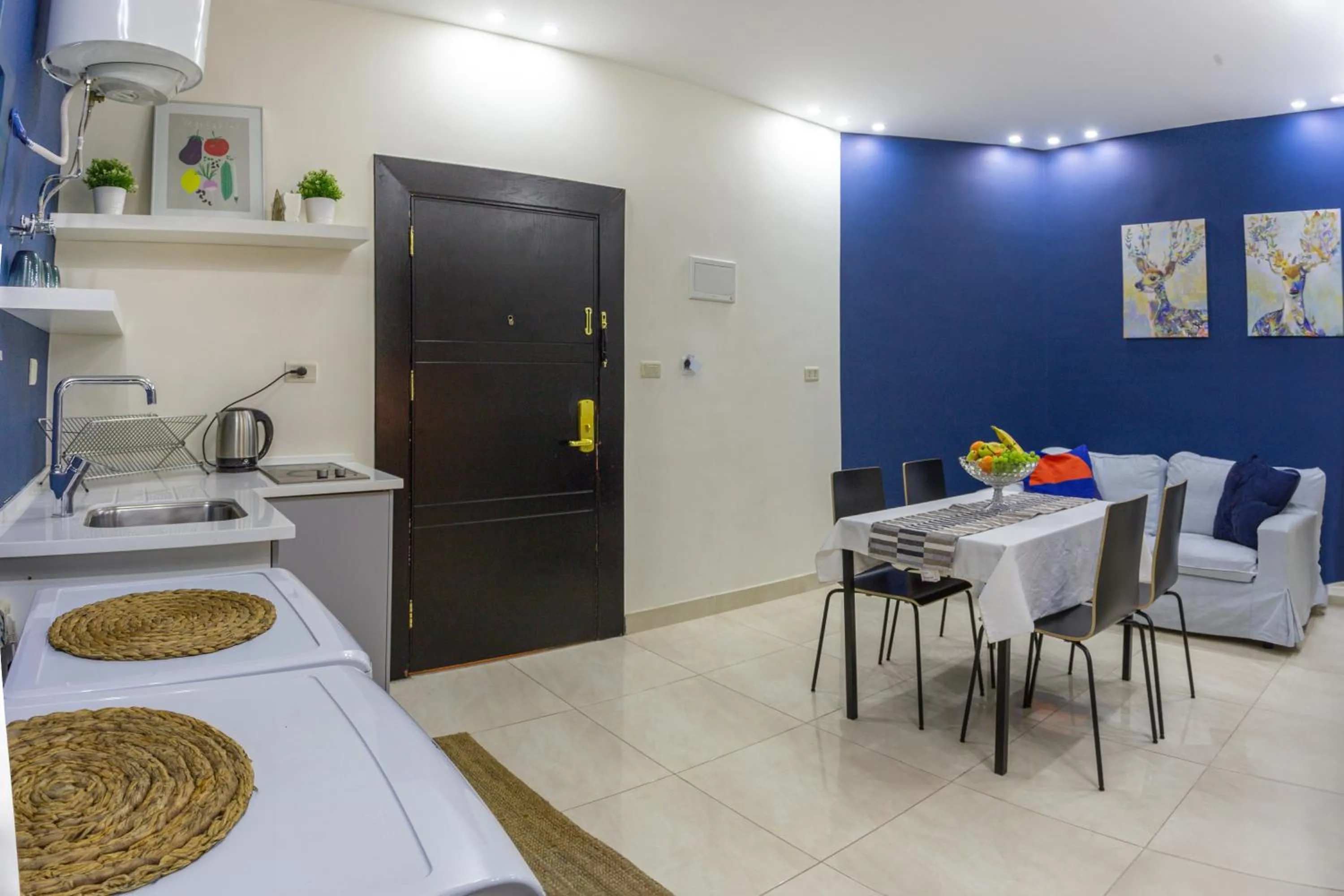 Kitchen or kitchenette in Al Basem Hotel