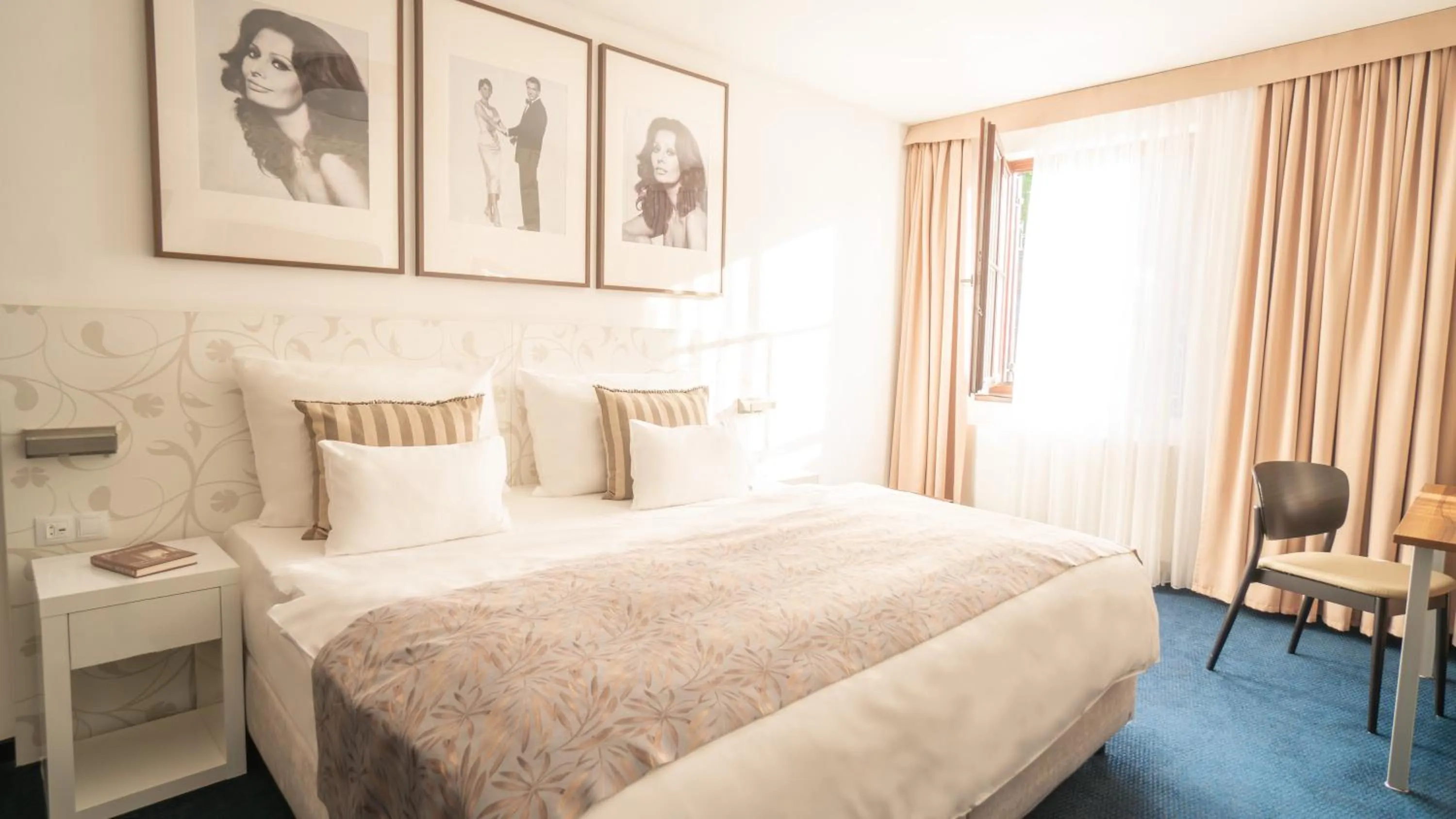 Bed in Hotel Savoy Špindlerův Mlýn