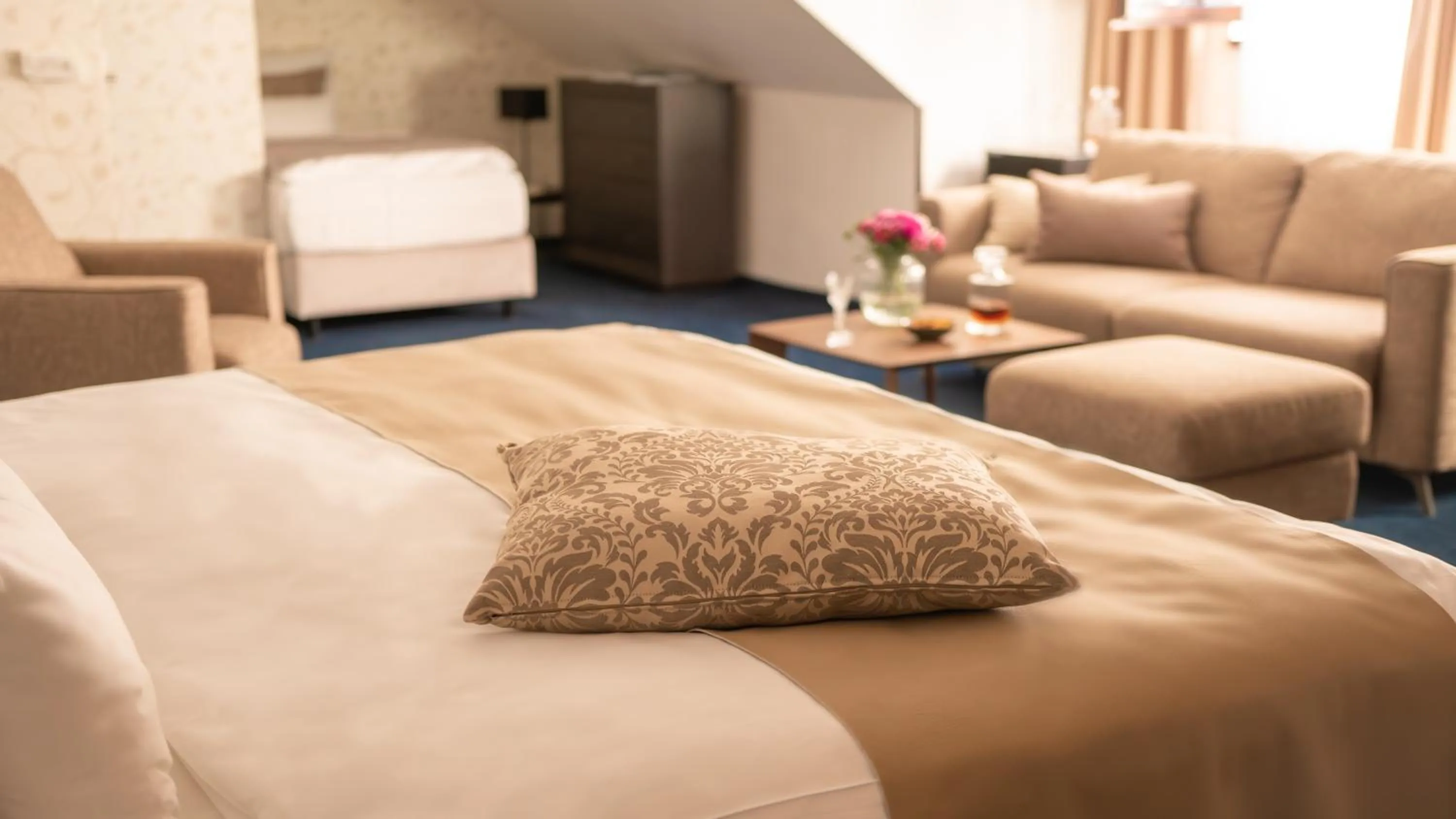 Bed in Hotel Savoy Špindlerův Mlýn