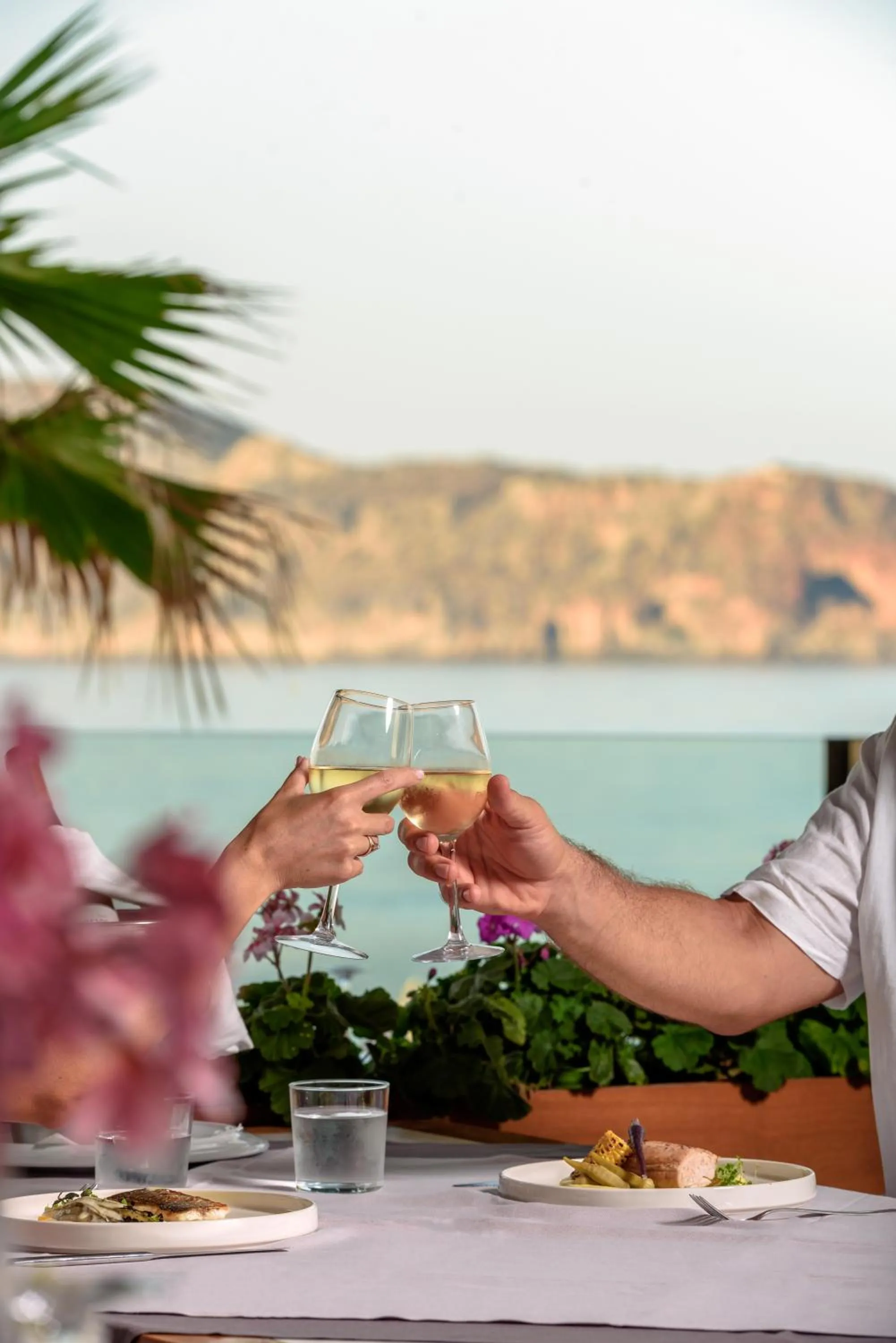 Restaurant/places to eat in Blue Dome Hotel