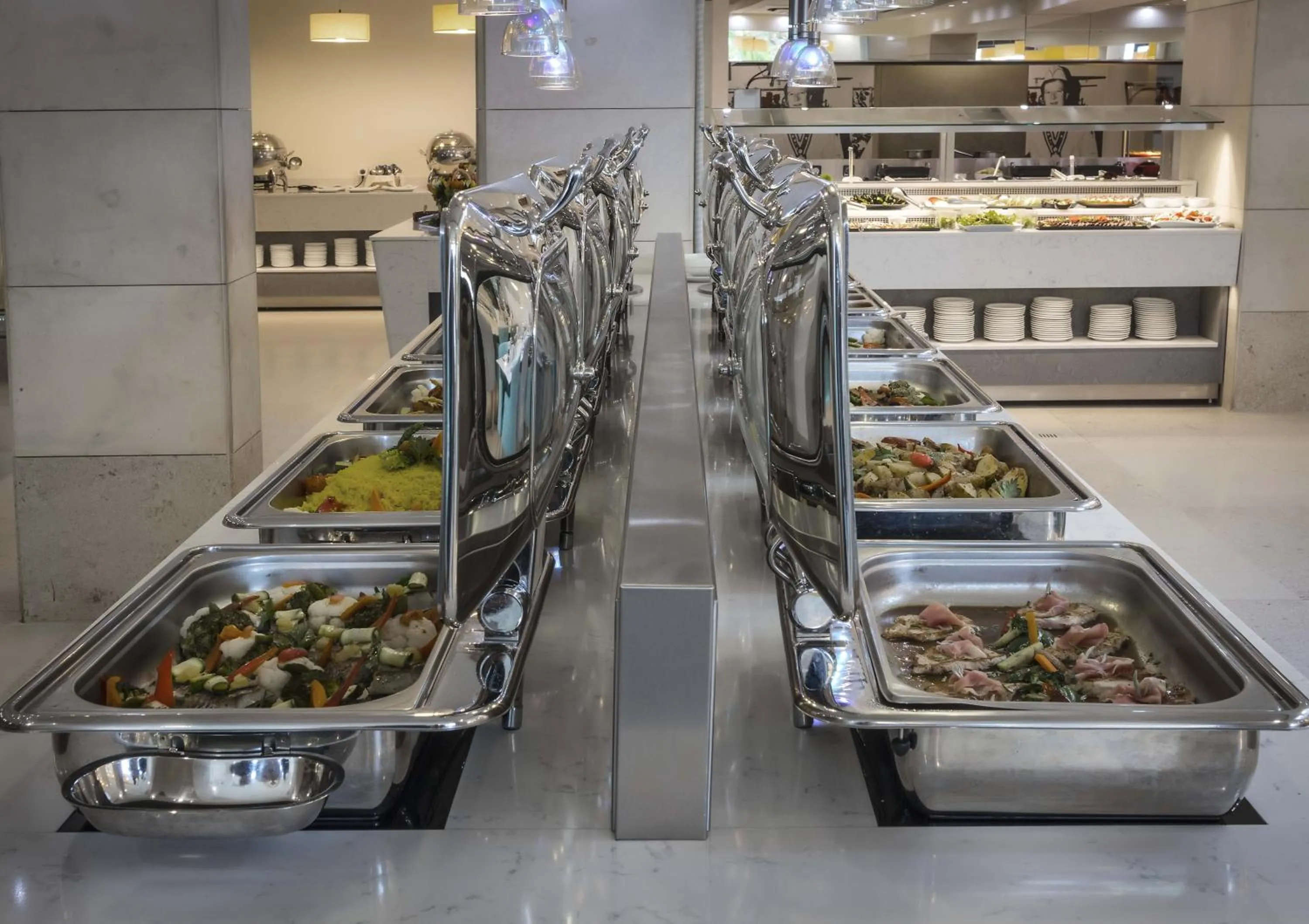 Food and drinks in Glaros Beach Hotel