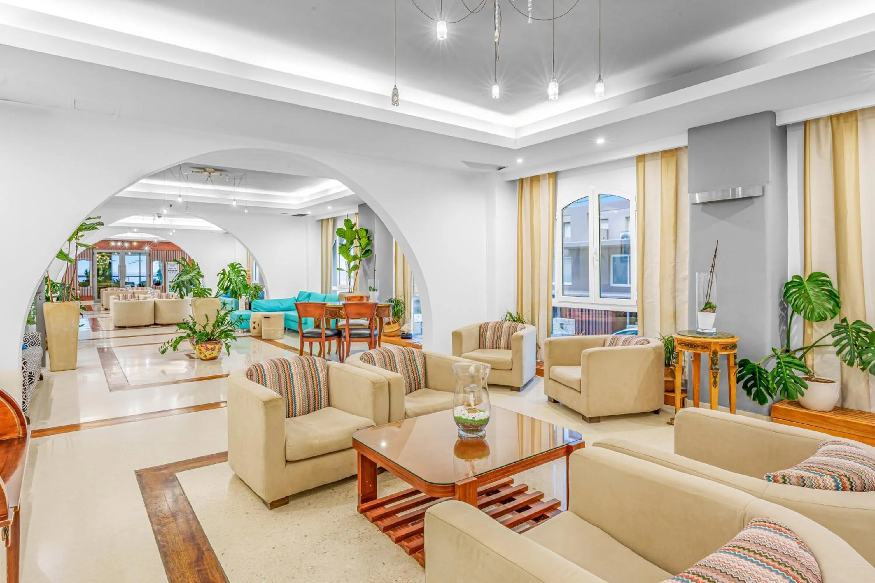 Seating area in Glaros Beach Hotel