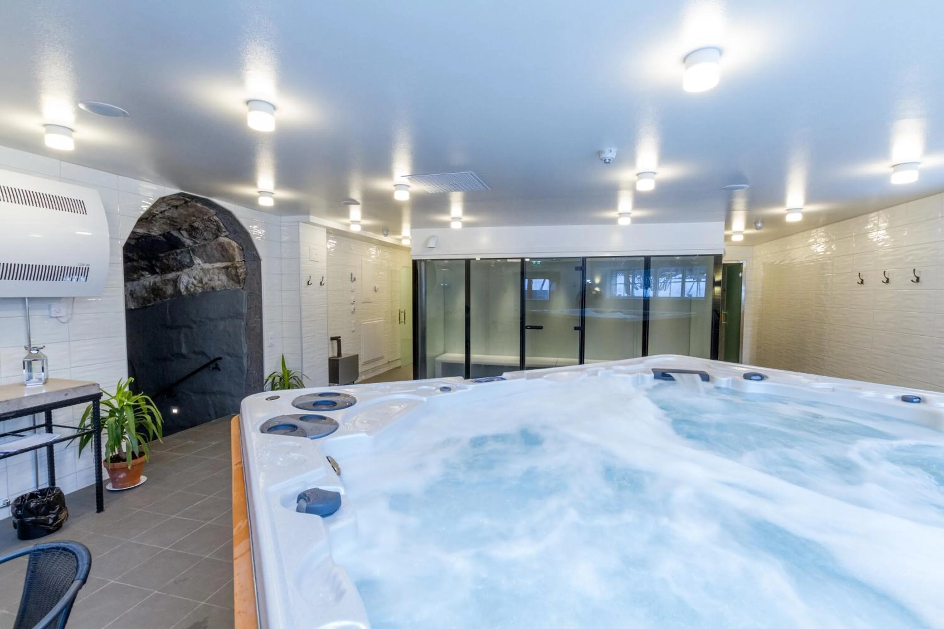 Hot Tub in Järvsöbaden