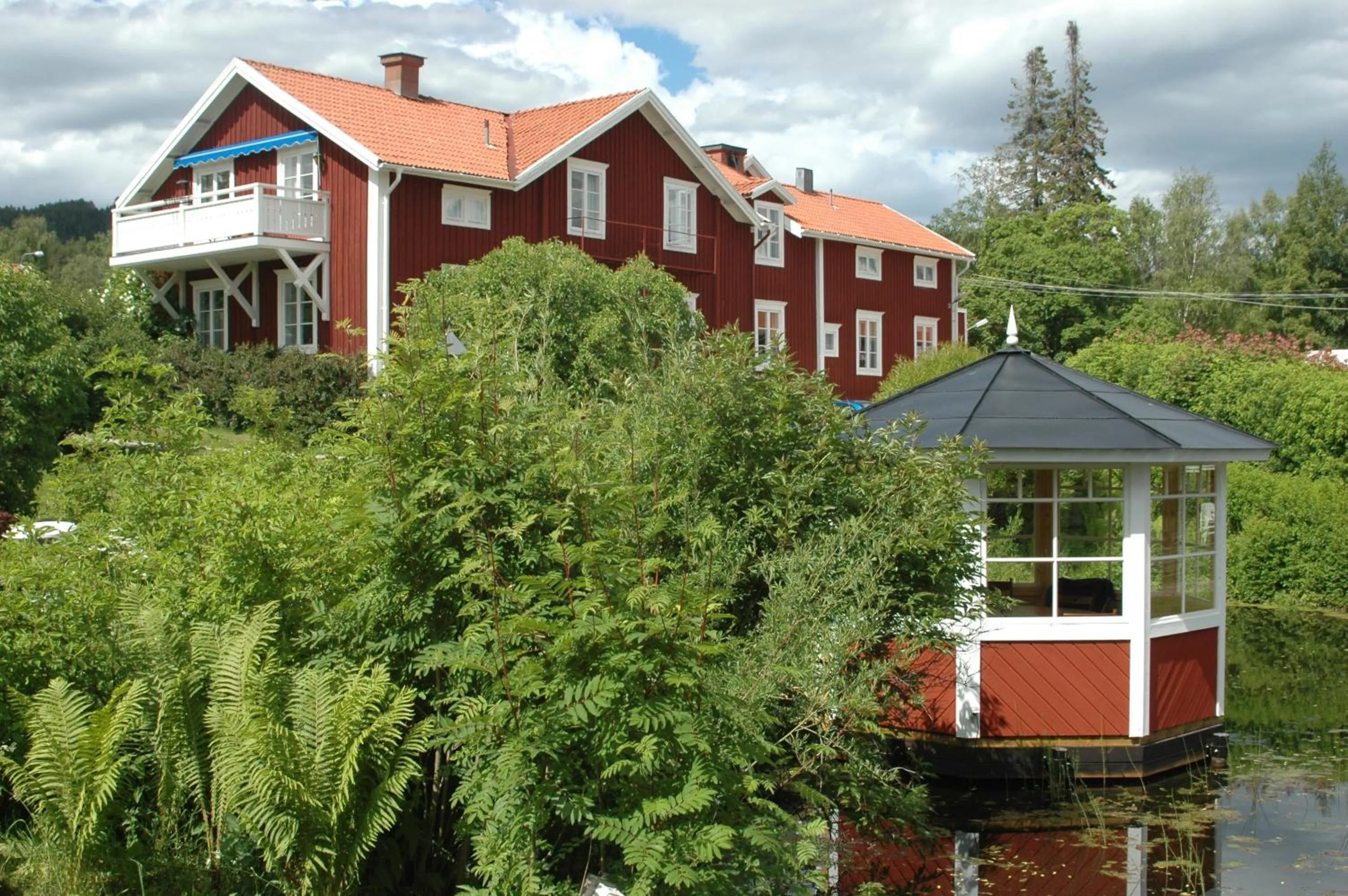Property building in Järvsöbaden