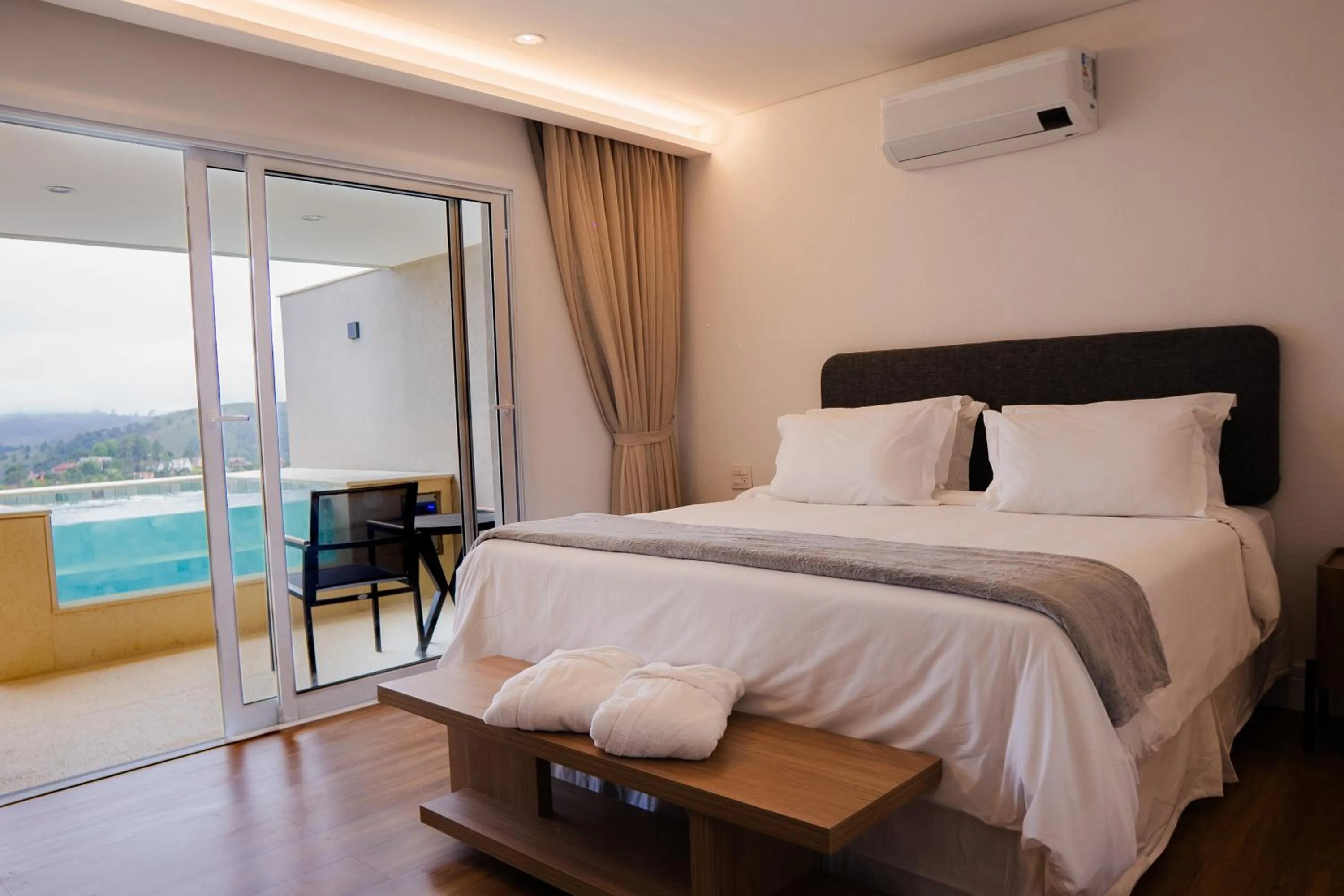 Bedroom, Bed in Chris Wellness Resort Hotel