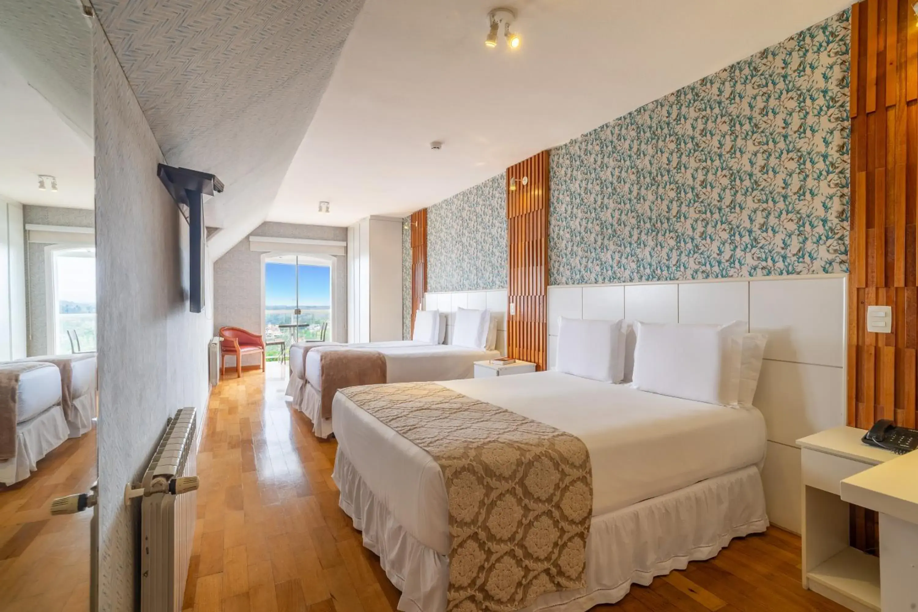 Deluxe Quadruple Room in Chris Wellness Resort Hotel Deluxe Quadruple Room in Chris Wellness Resort Hotel