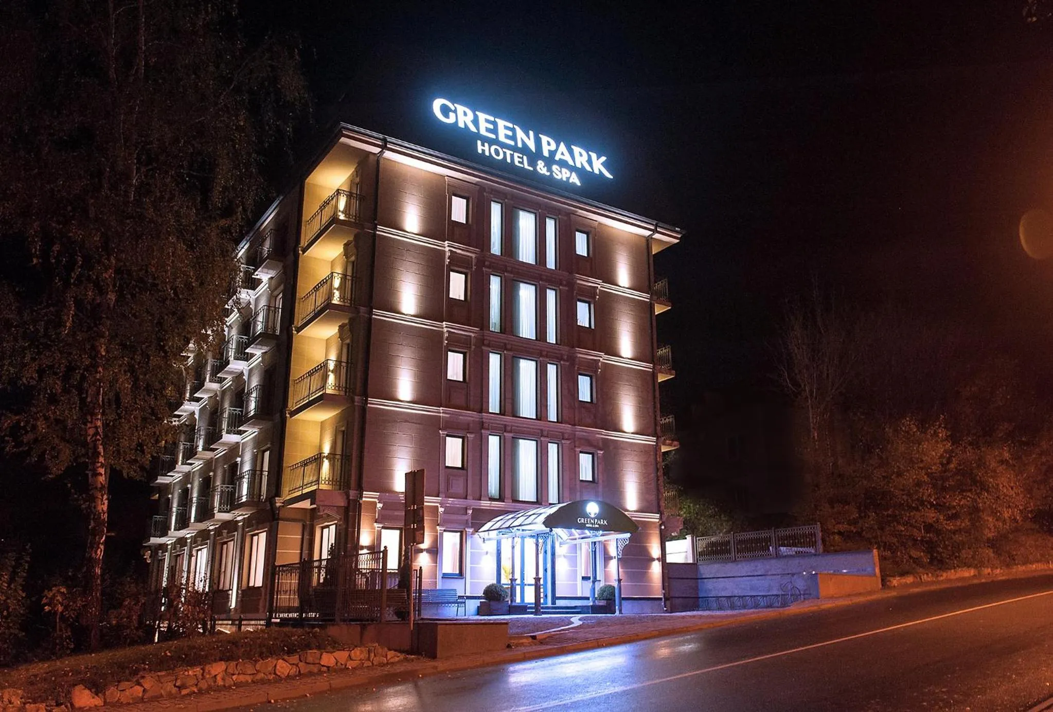 Property building in Green Park Hotel & SPA