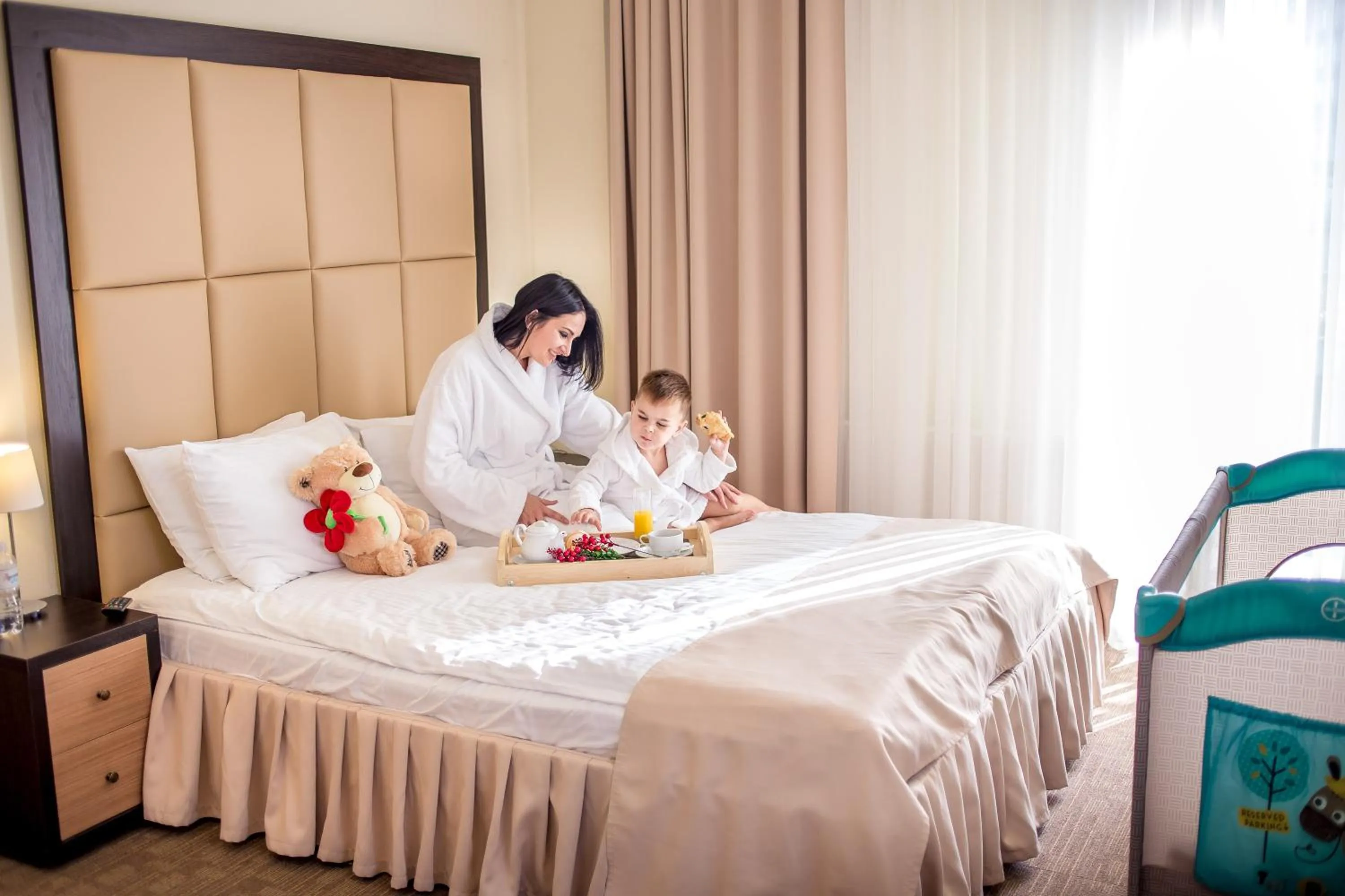 Family, Bed in Green Park Hotel & SPA