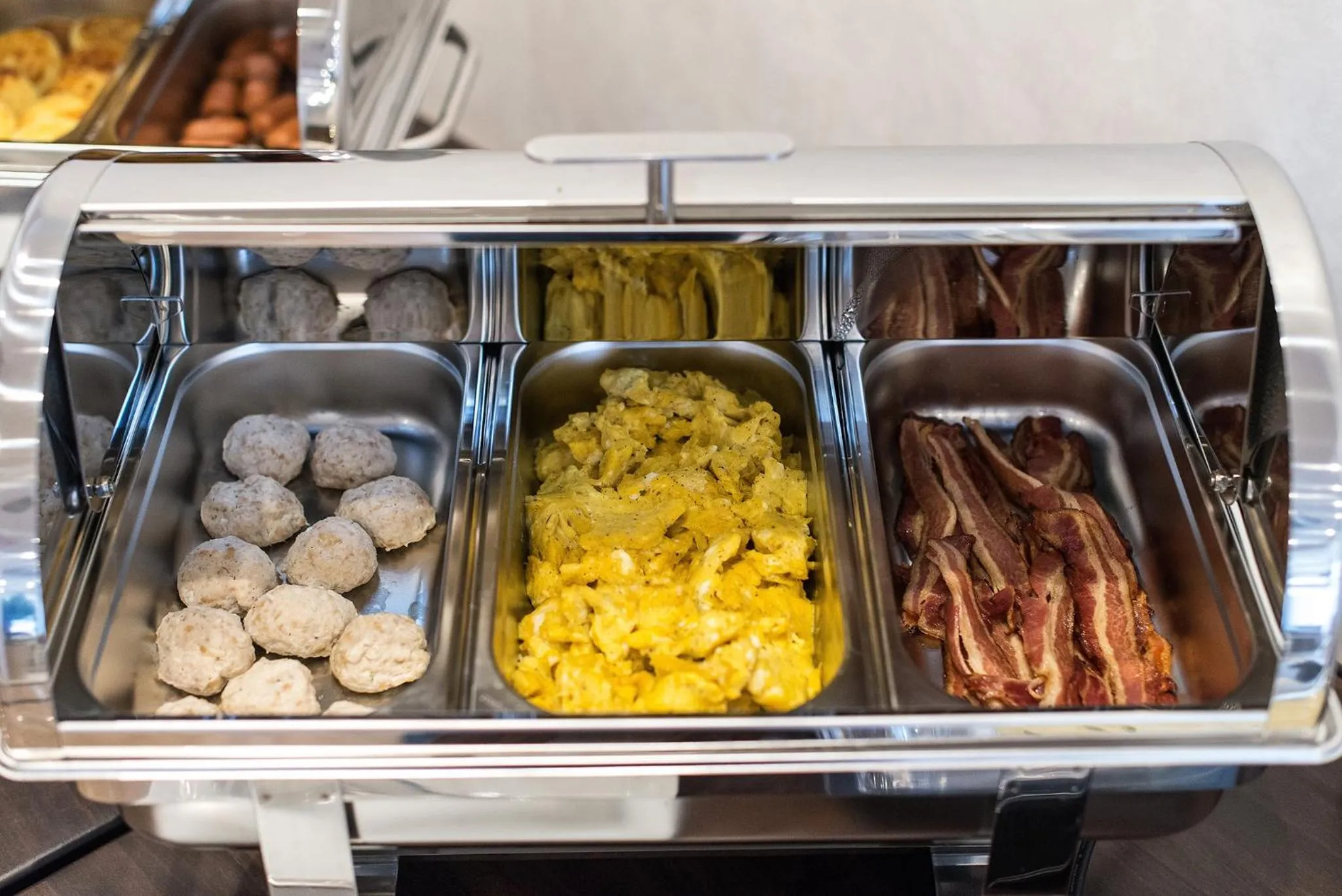 Buffet breakfast in Green Park Hotel & SPA