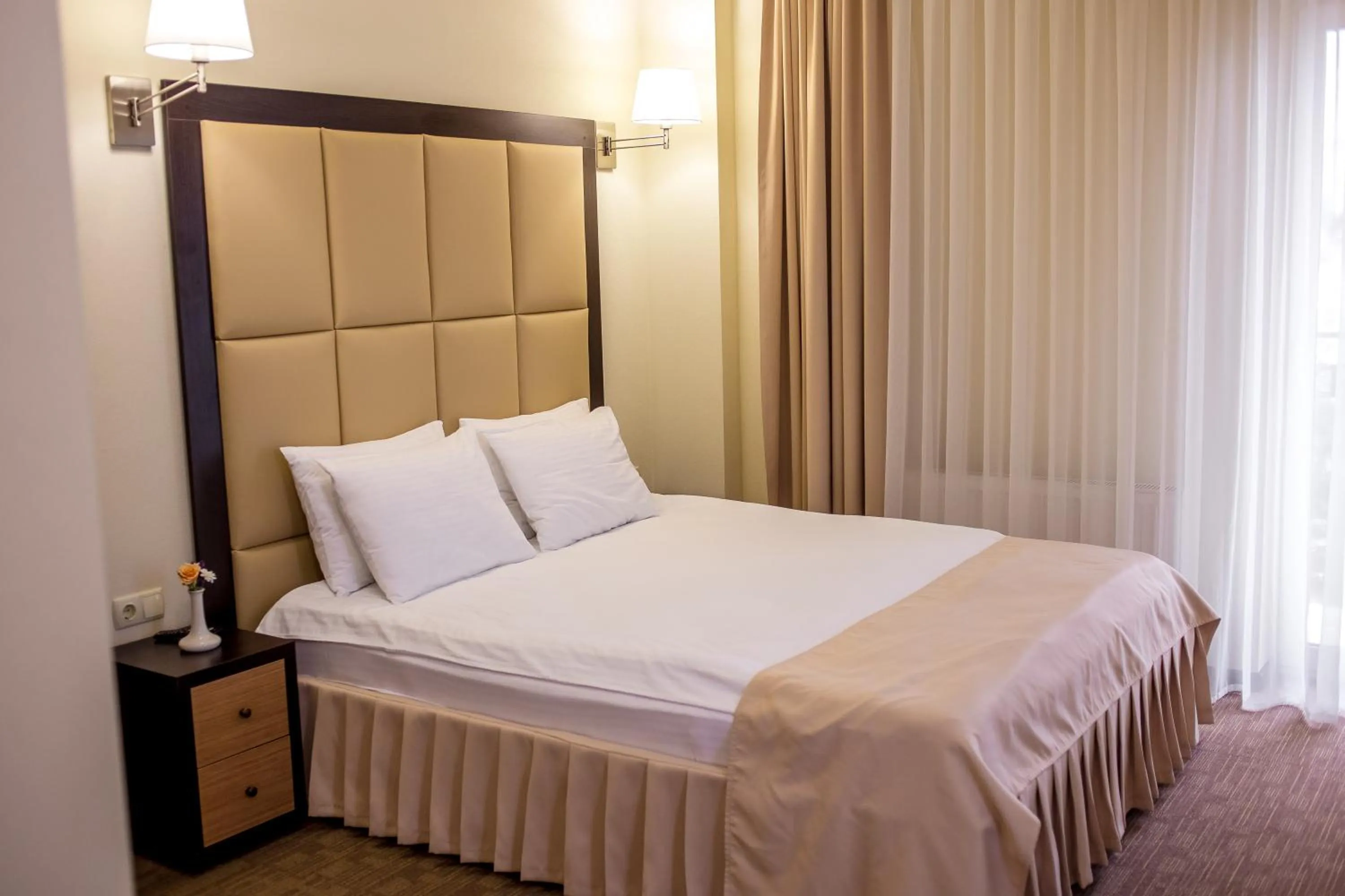 Photo of the whole room, Bed in Green Park Hotel & SPA