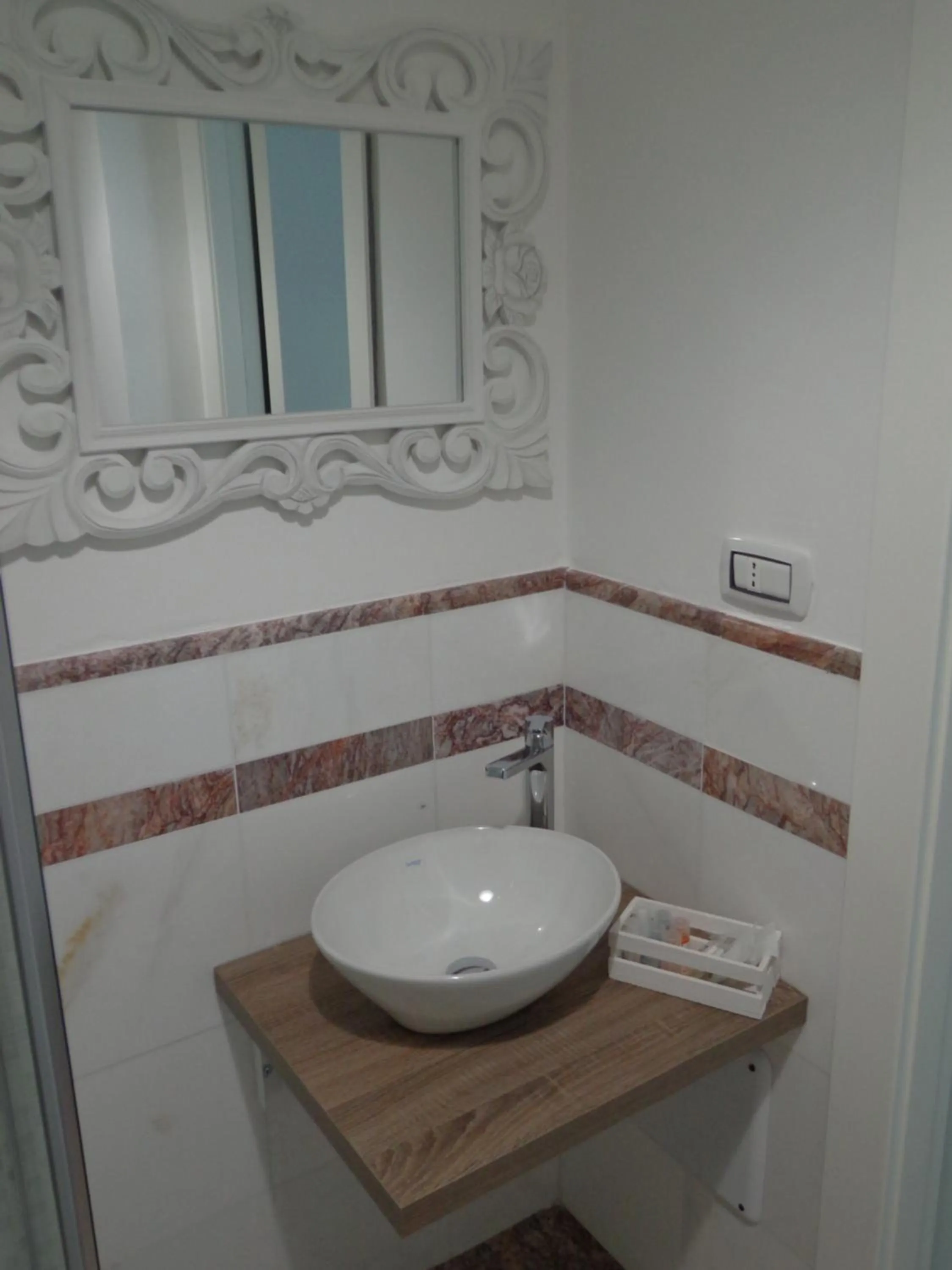 Bathroom in L'Aurora