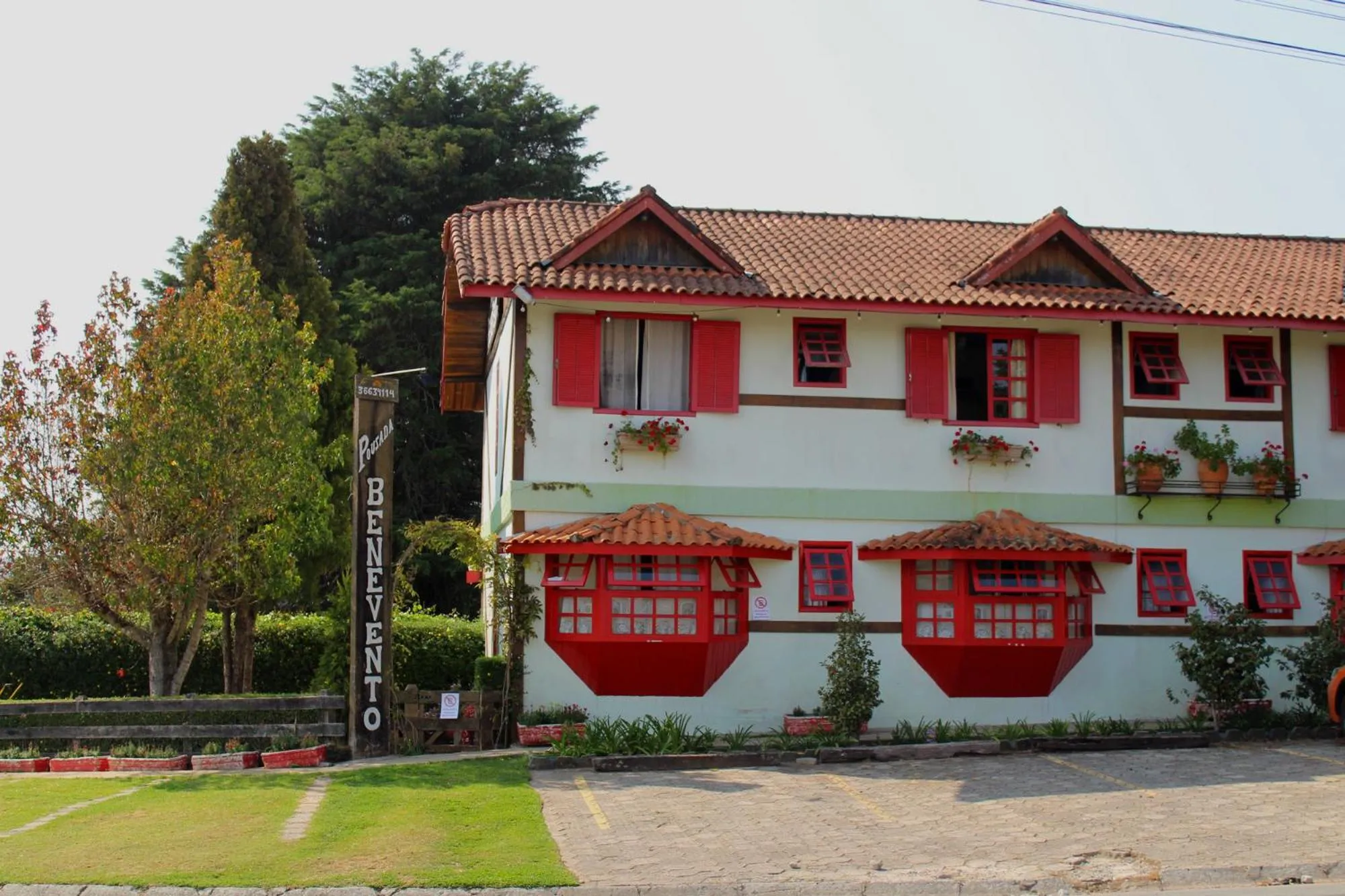 Facade/entrance in Pousada Benevento