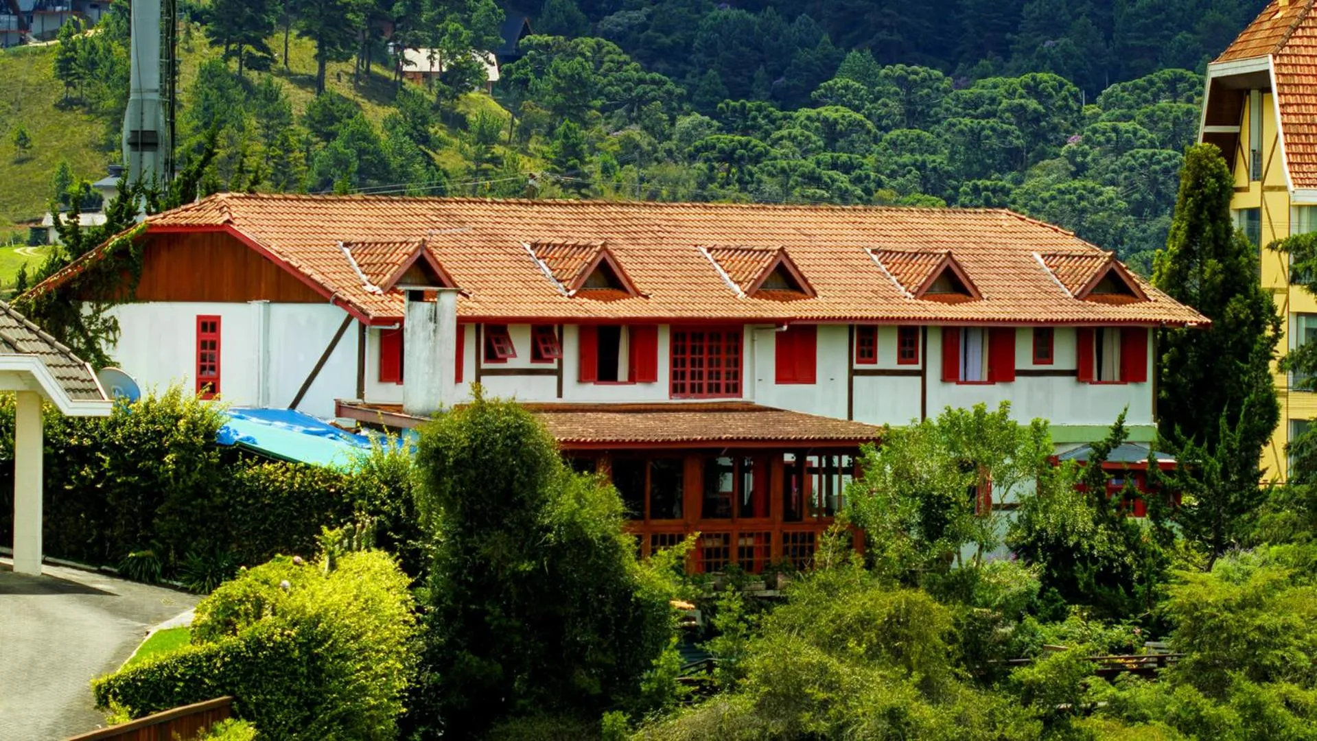 Facade/entrance in Pousada Benevento