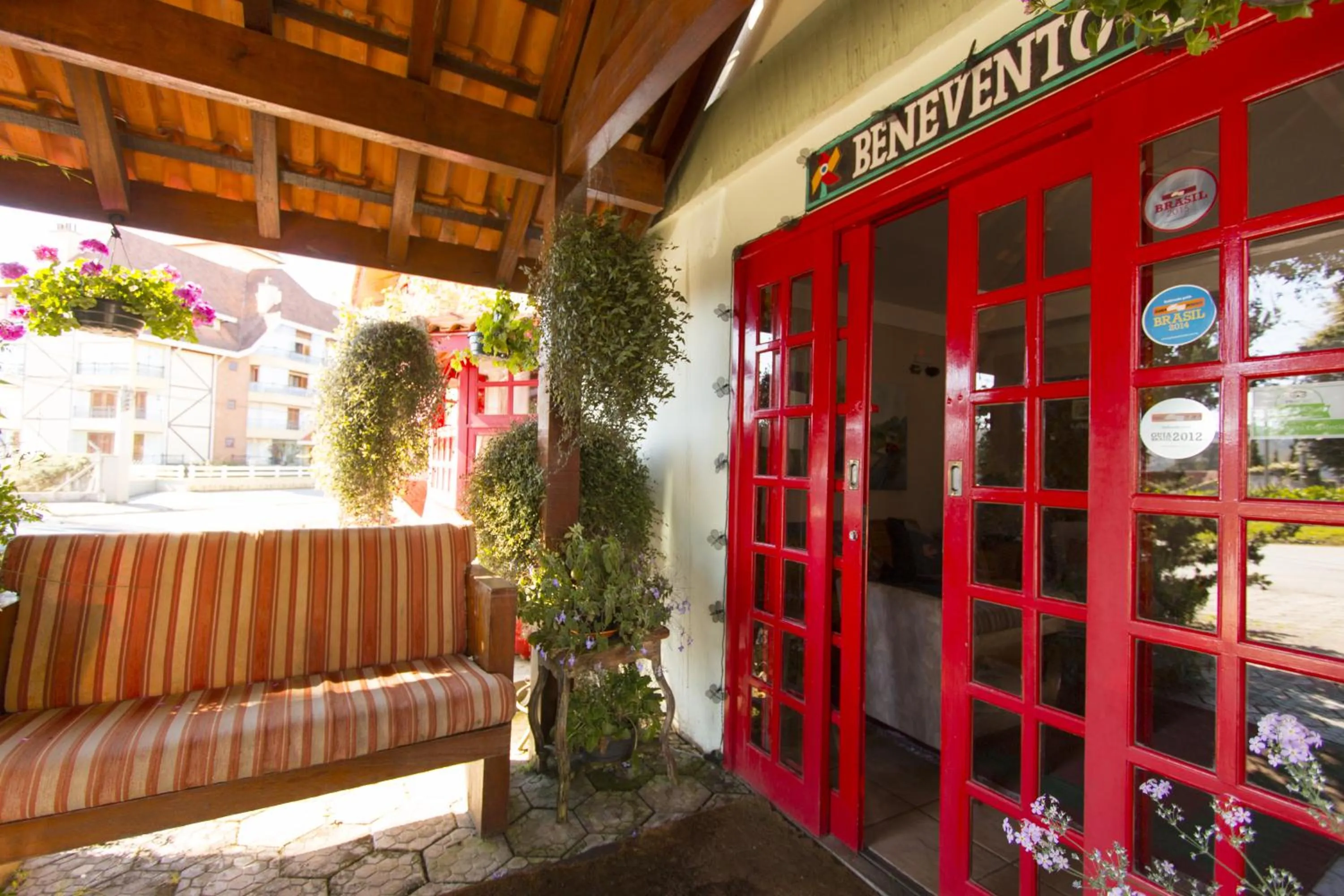 Facade/entrance in Pousada Benevento