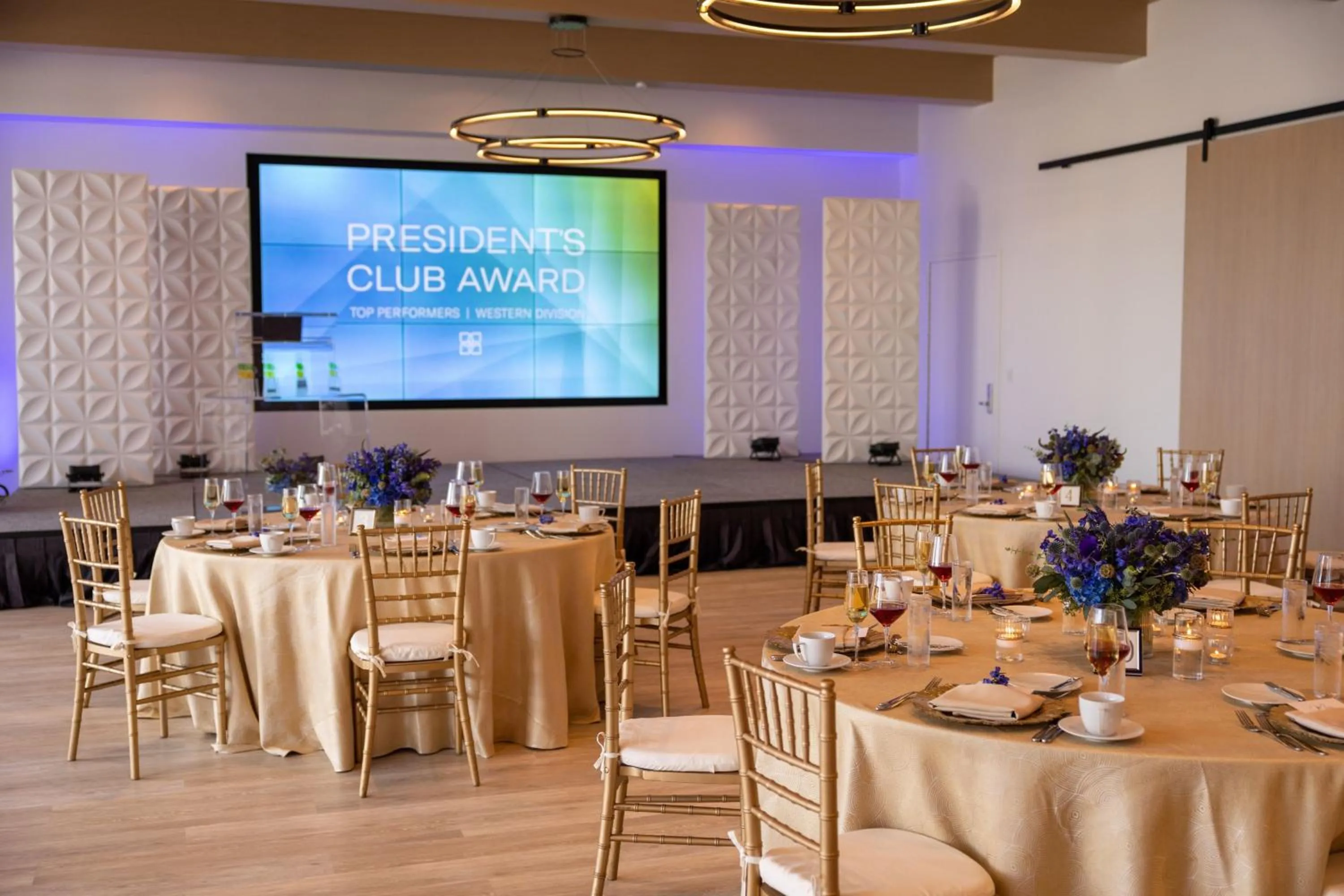 Meeting/conference room in VEA Newport Beach, a Marriott Resort & Spa