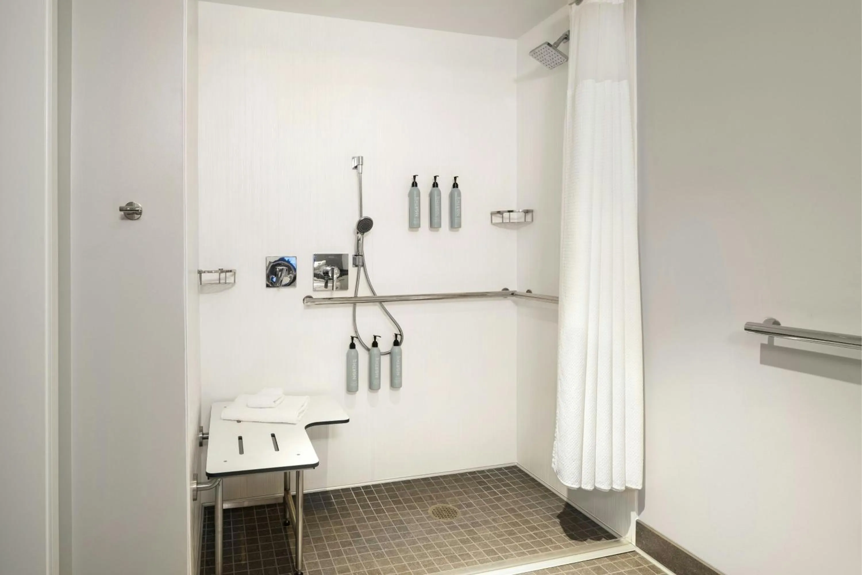 Bathroom in Courtyard by Marriott Long Beach Downtown