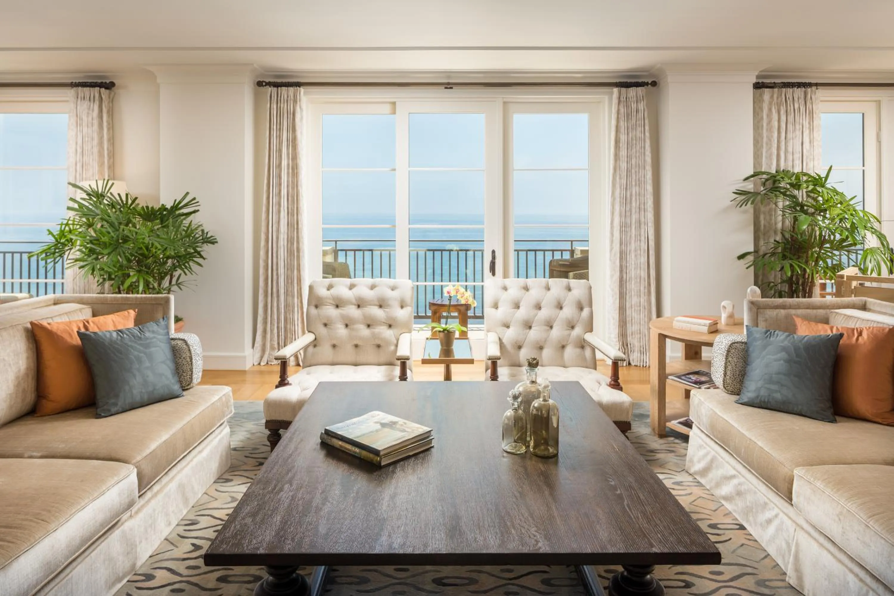 Living room in Terranea Resort