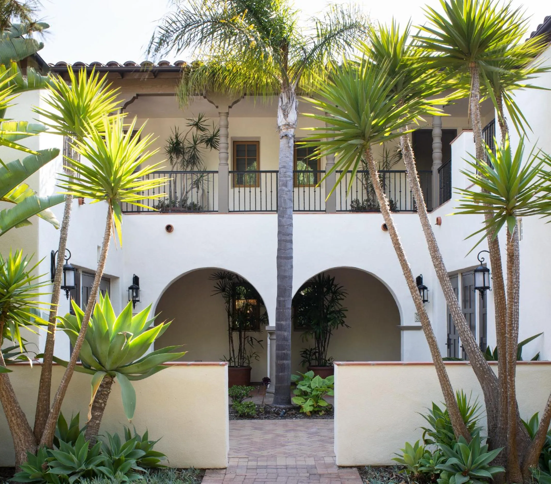 Property building in Terranea Resort
