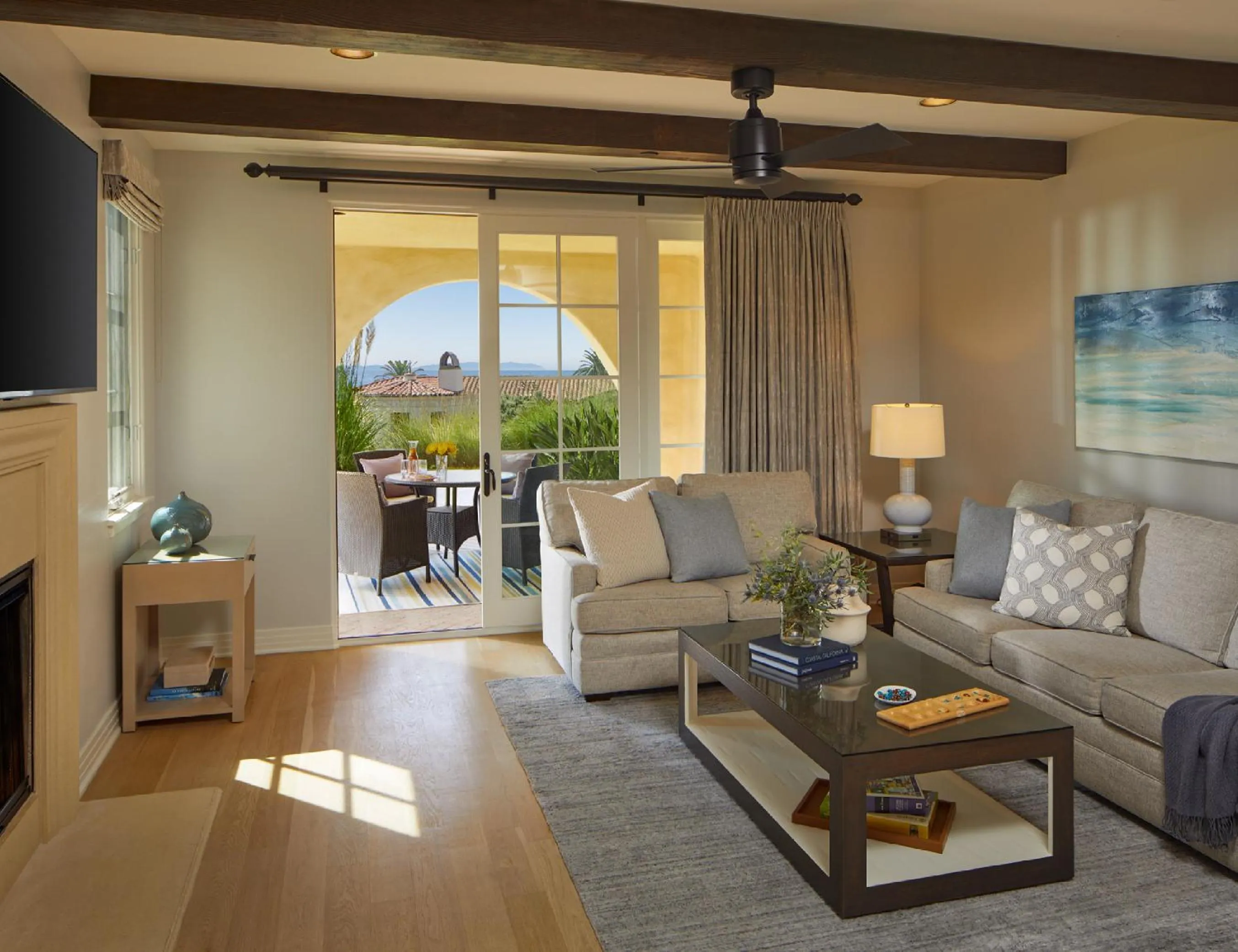 Living room in Terranea Resort