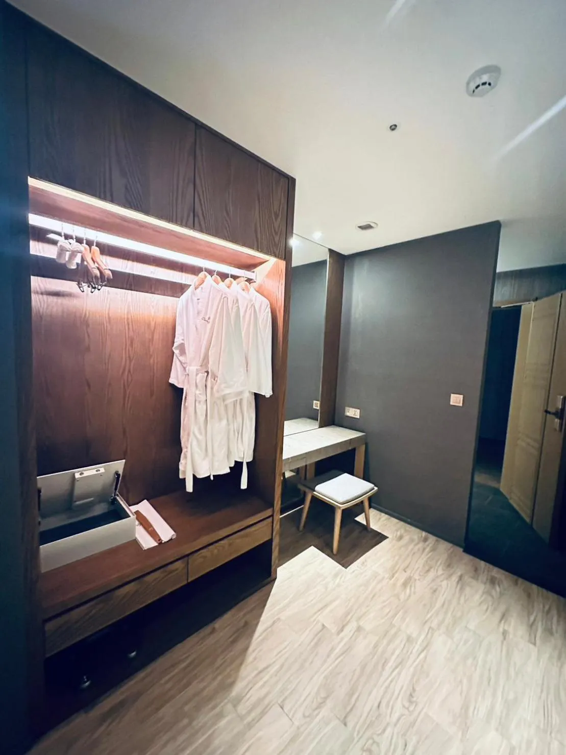 Cuncyue Hot Spring Resort