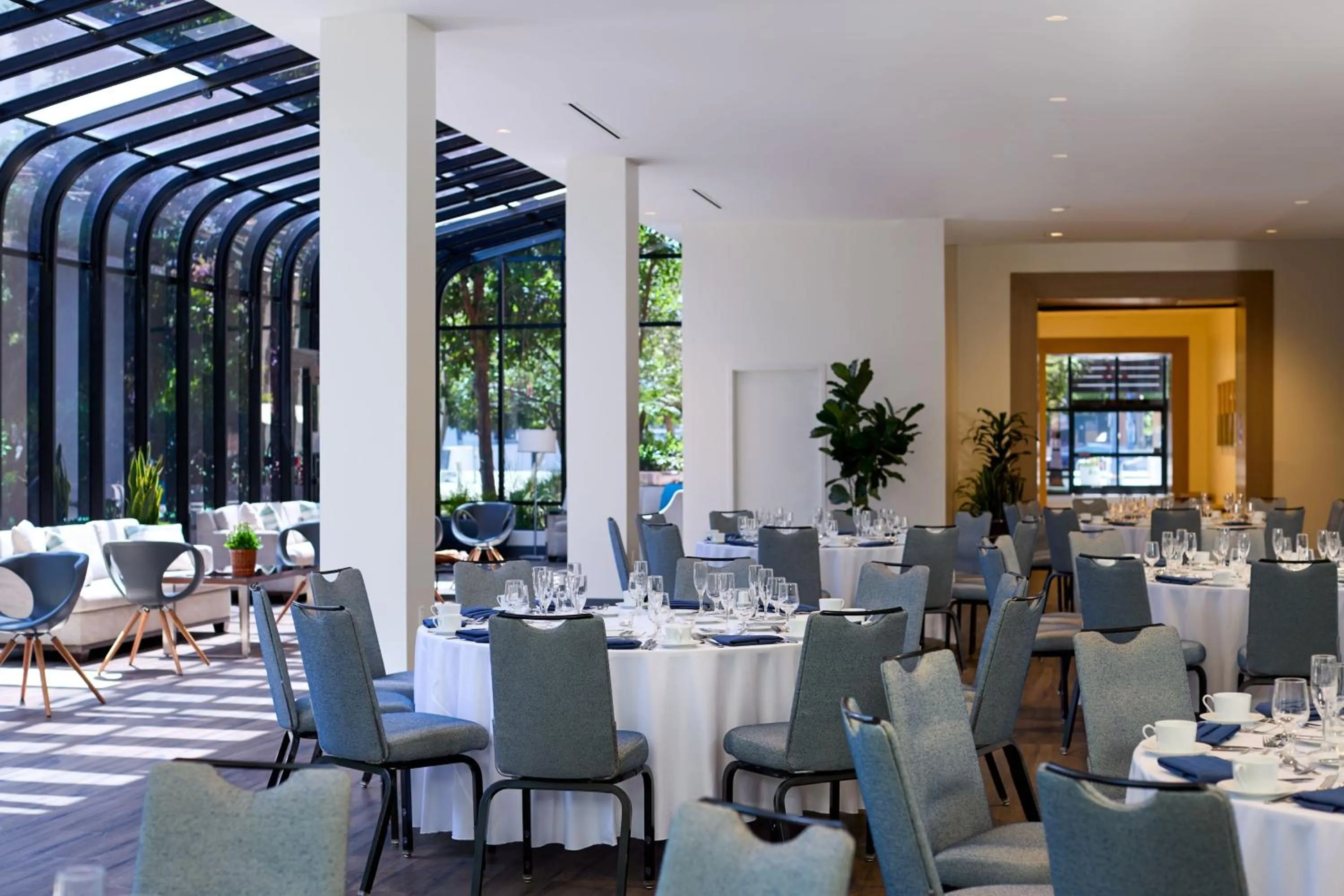 Meeting/conference room in Marriott Long Beach Downtown