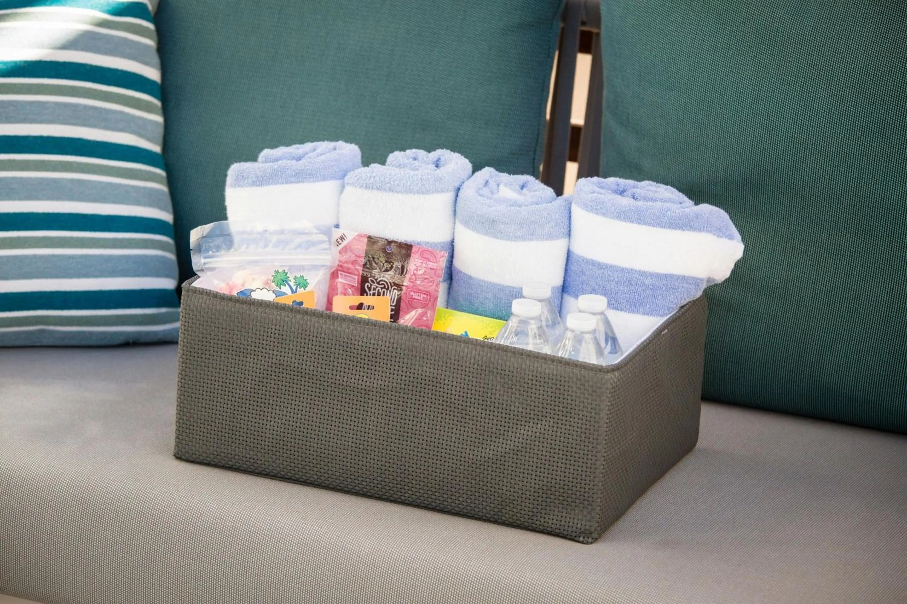 Swimming pool in Marriott Long Beach Downtown