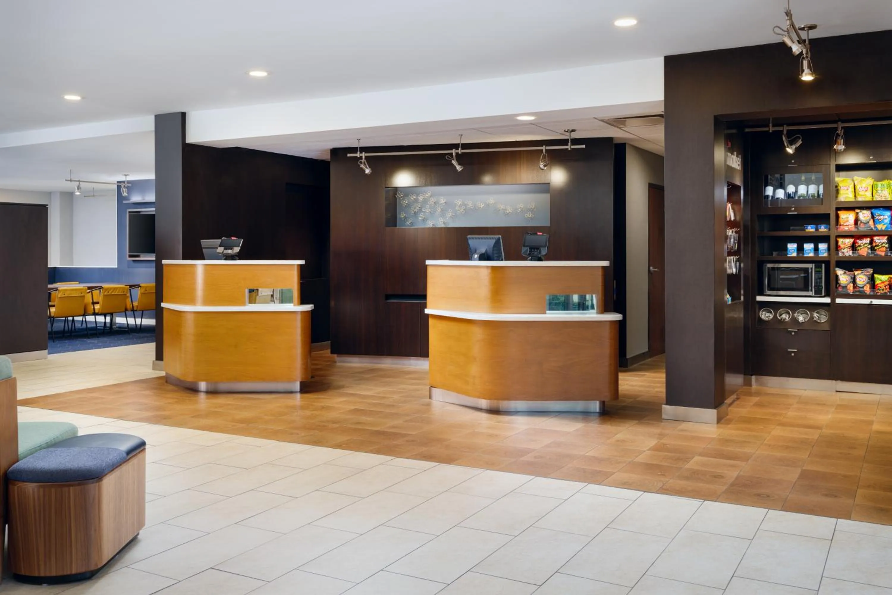 Lobby or reception in Courtyard by Marriott Little Rock West