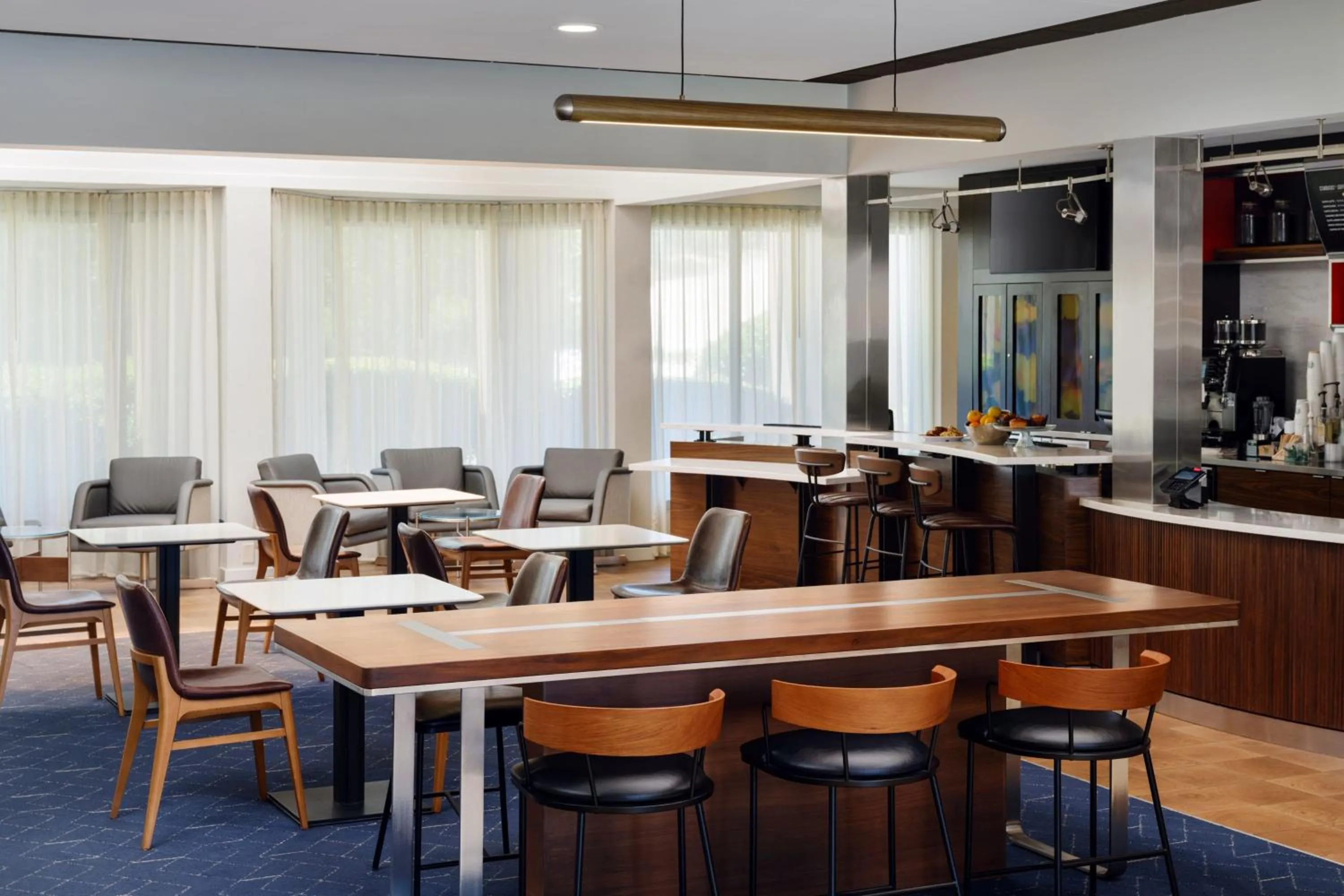 Lobby or reception in Courtyard by Marriott Little Rock West
