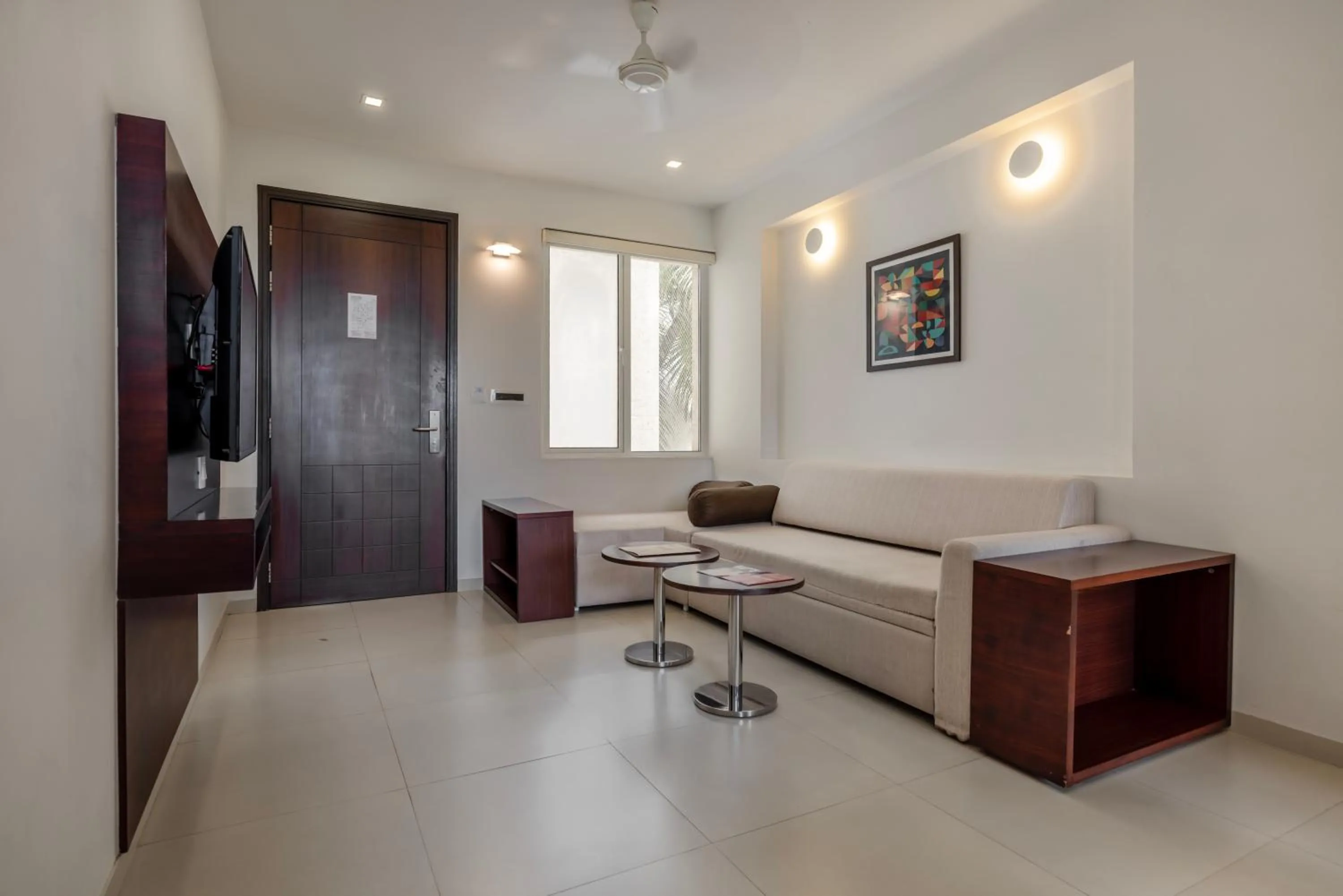 Living room in Quality Inn Patria Suites, Rajkot