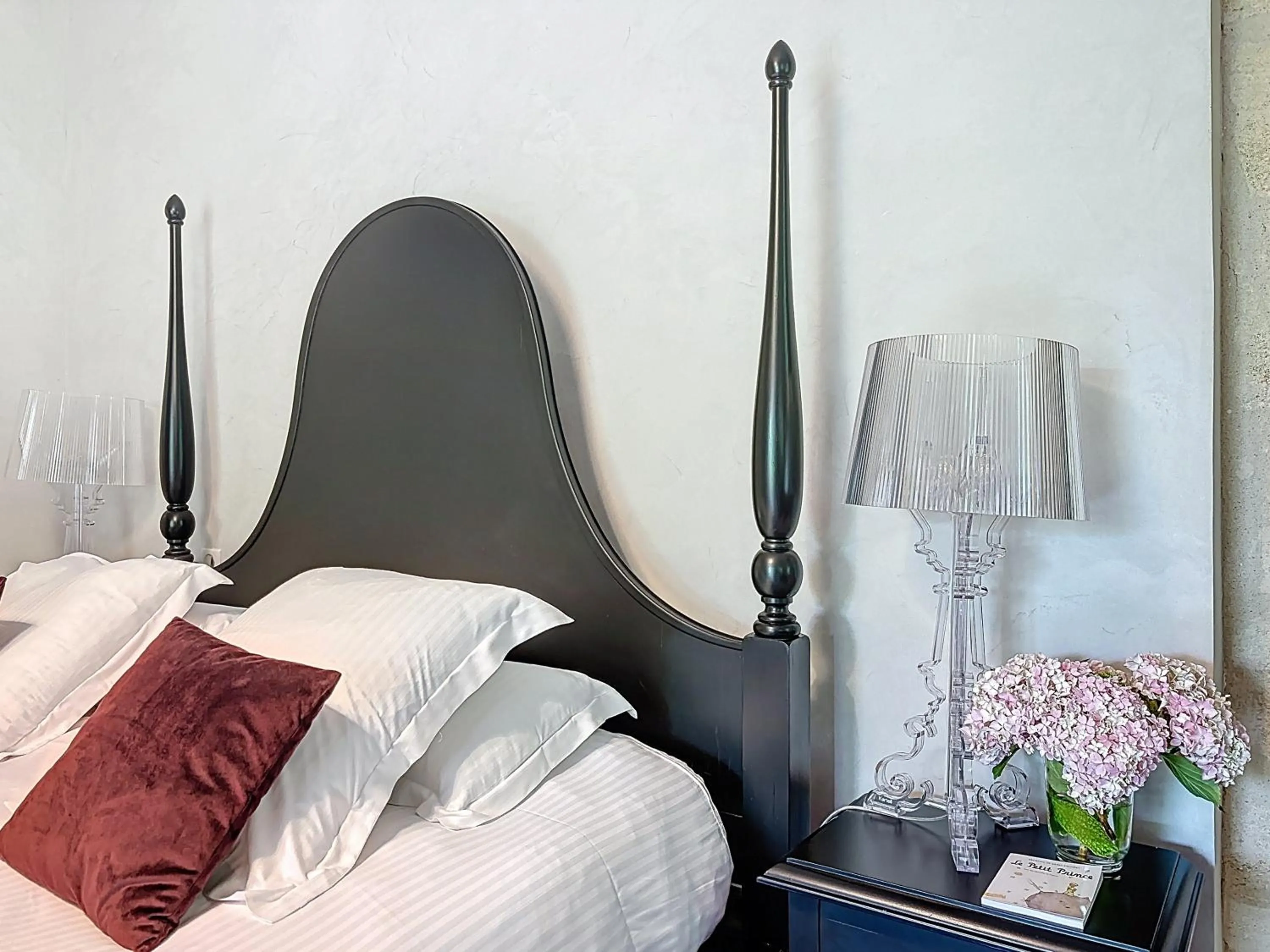 Bedroom, Bed in Château de Courtebotte