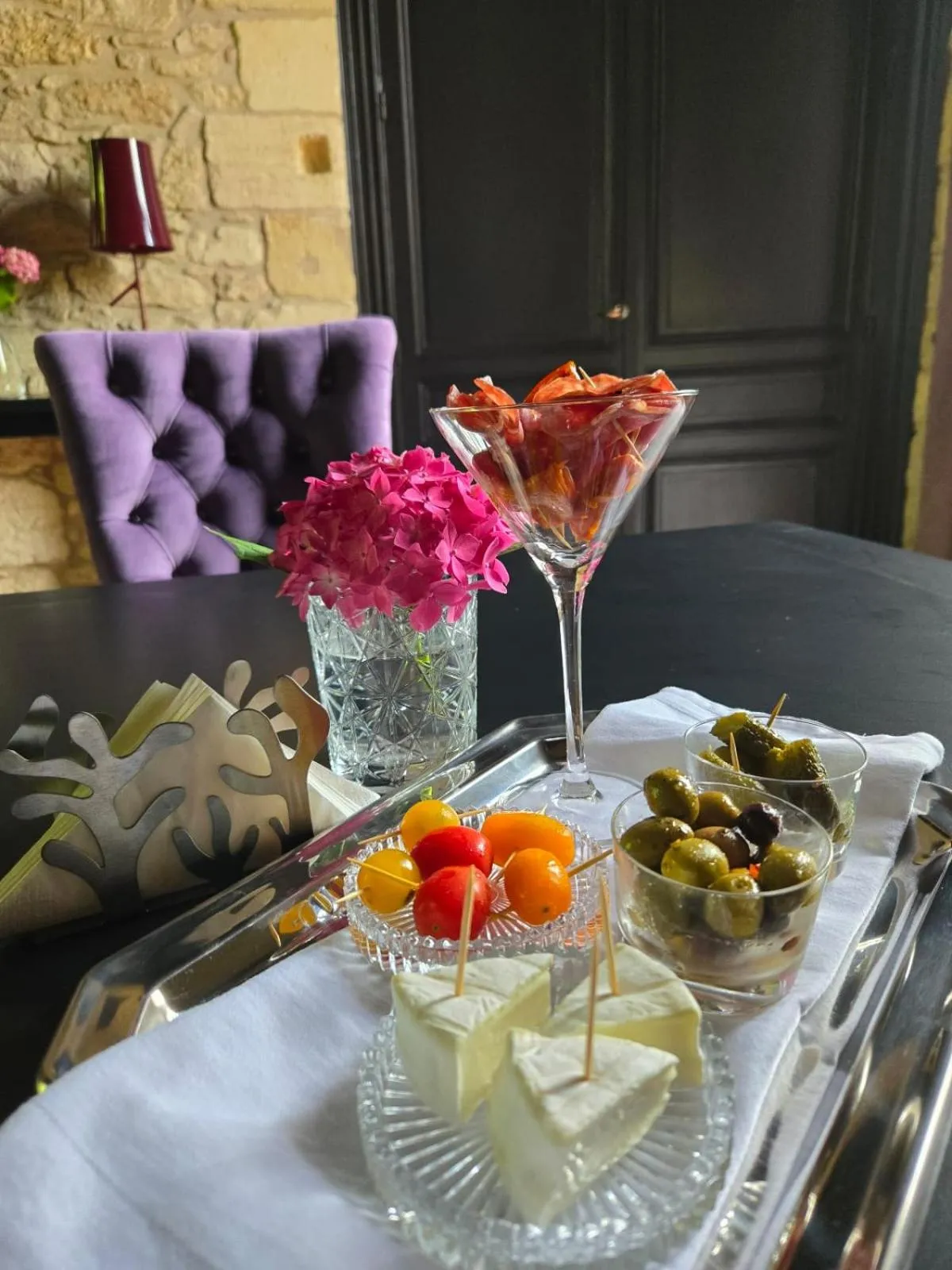 Food and drinks in Château de Courtebotte