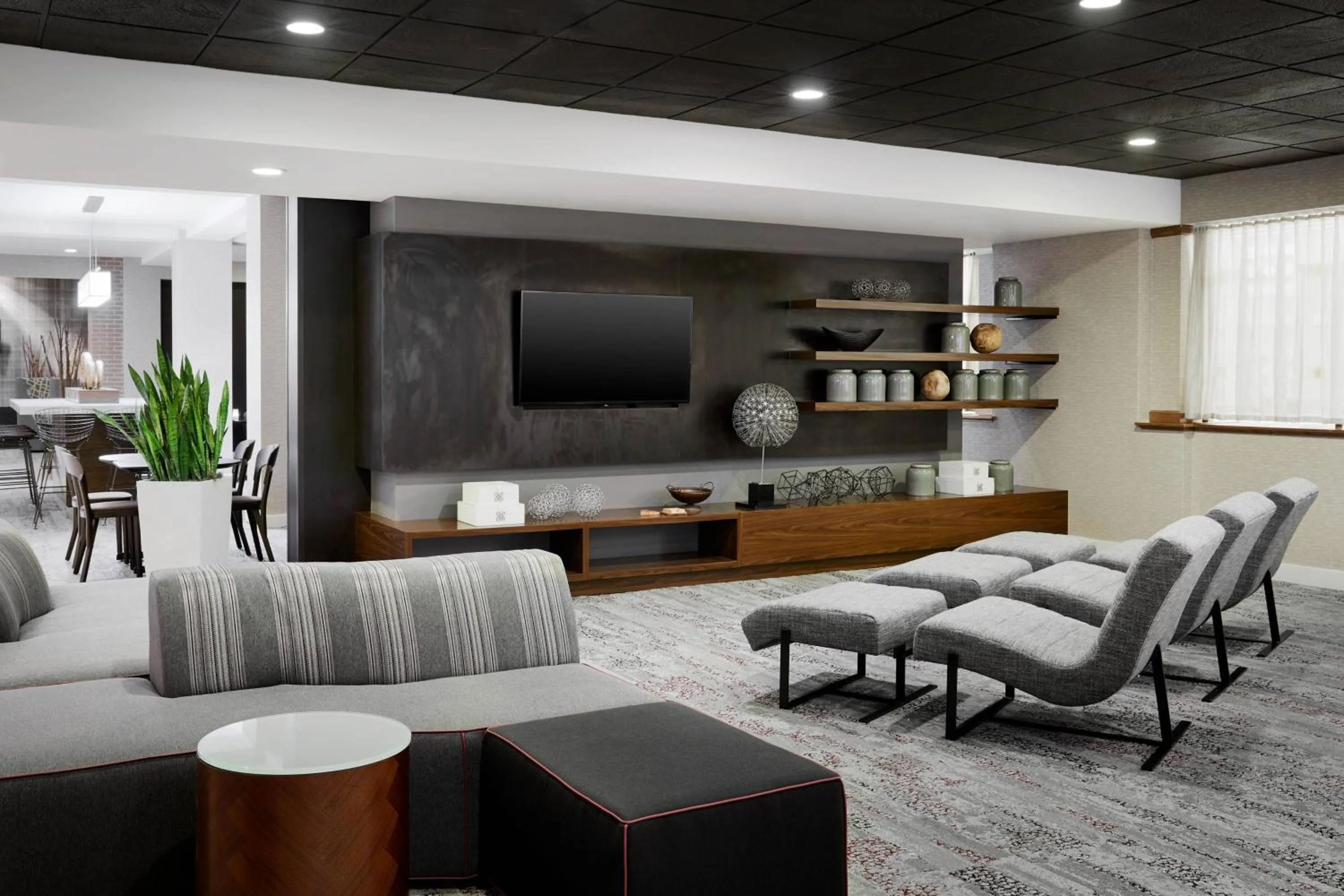 Lobby or reception in Courtyard Milwaukee Downtown