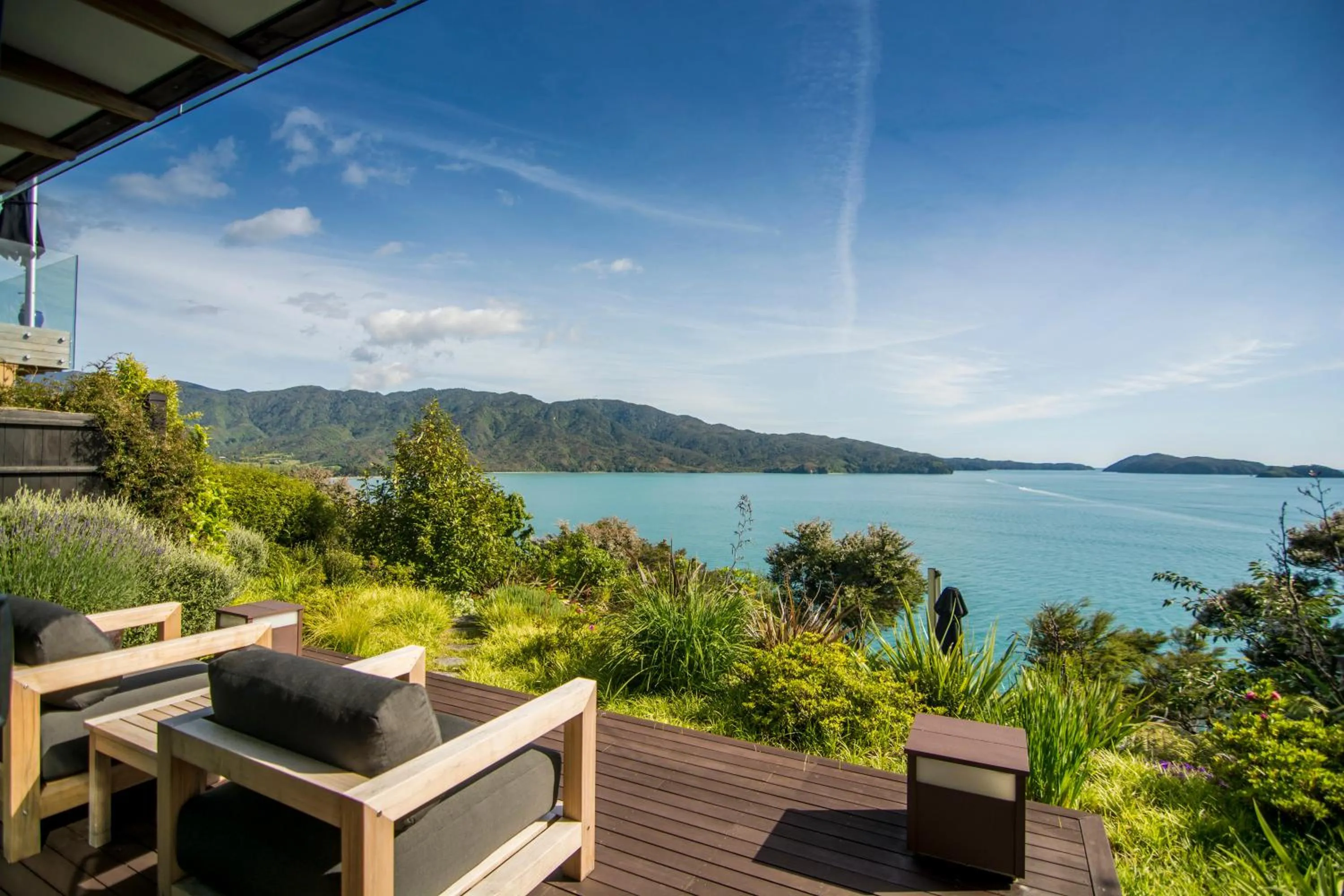 Mountain View in Split Apple Retreat