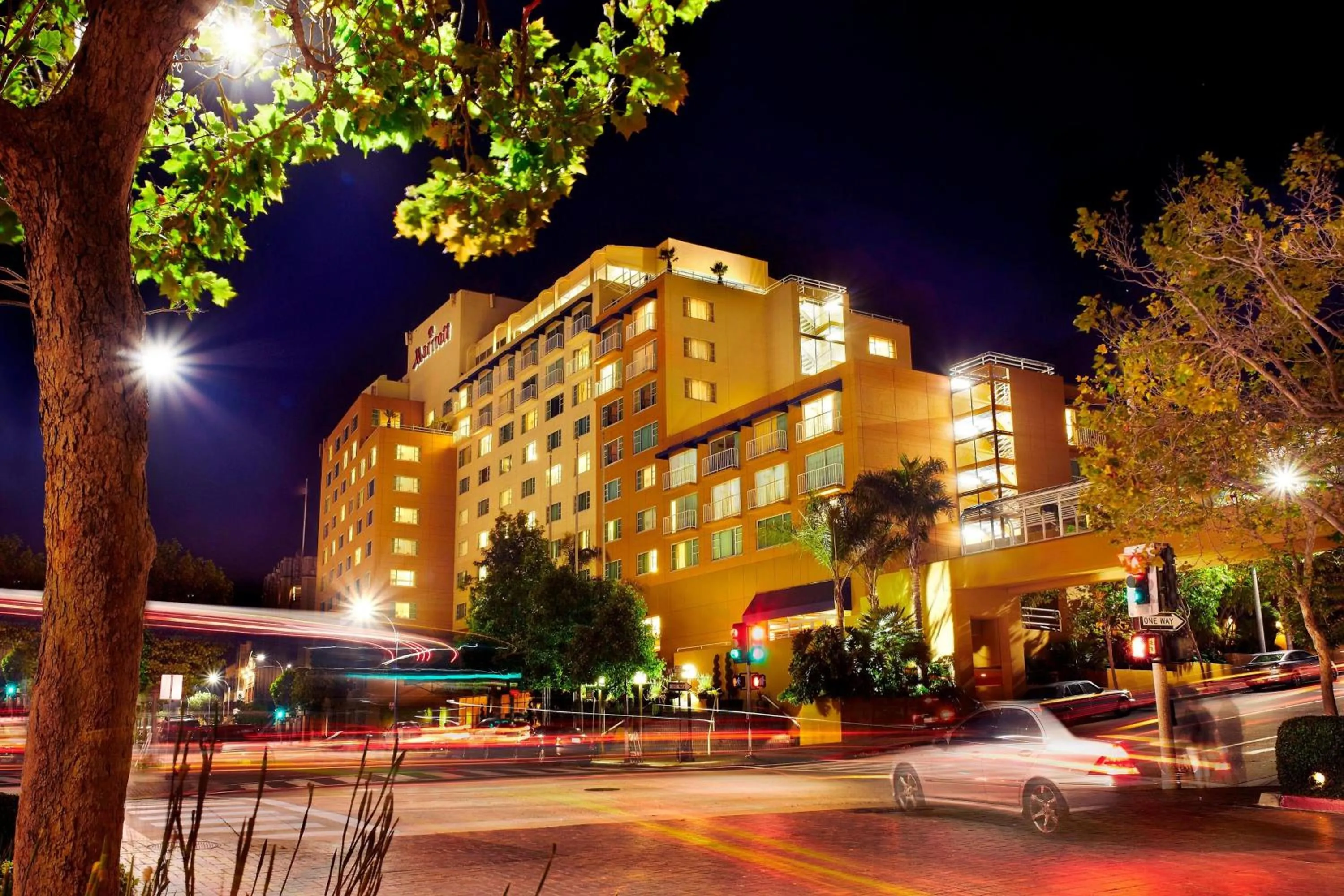 Property building in Monterey Marriott
