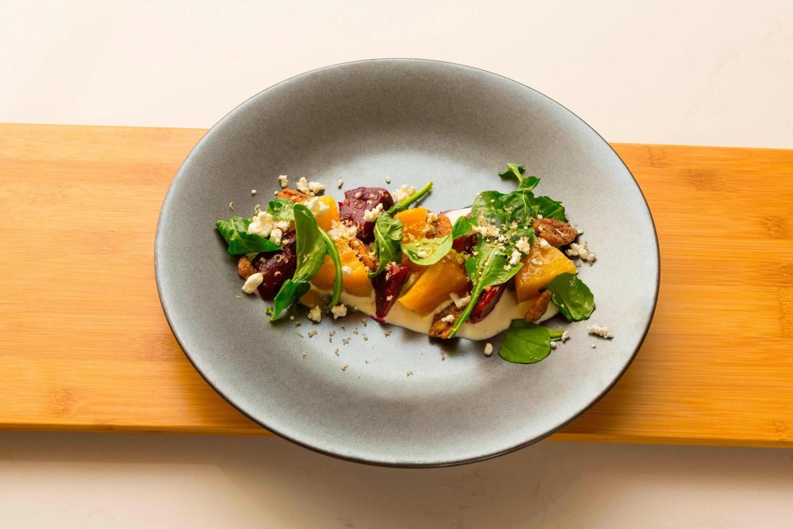 Lounge or bar in Monterey Marriott