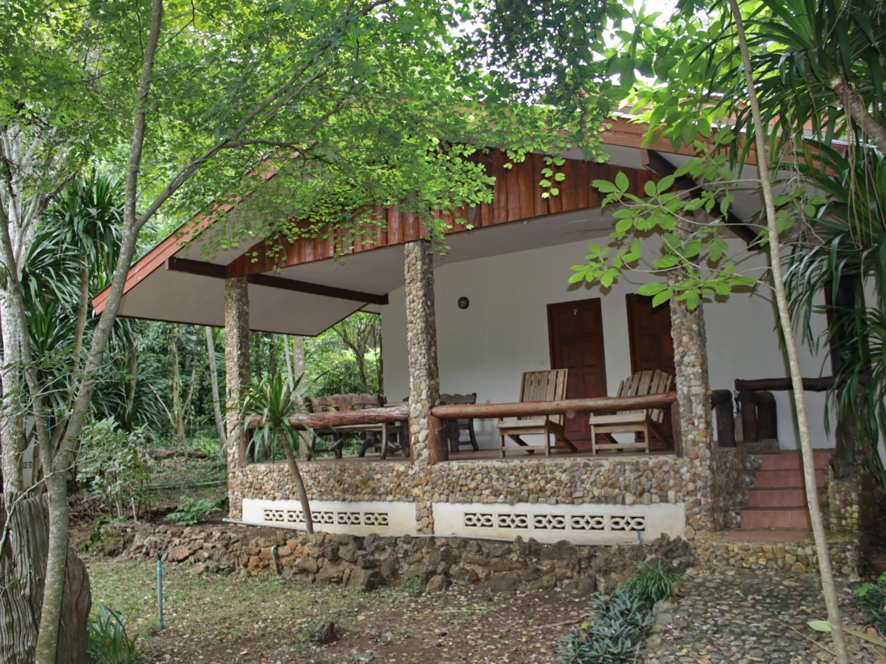 Baan Maka Nature Lodge