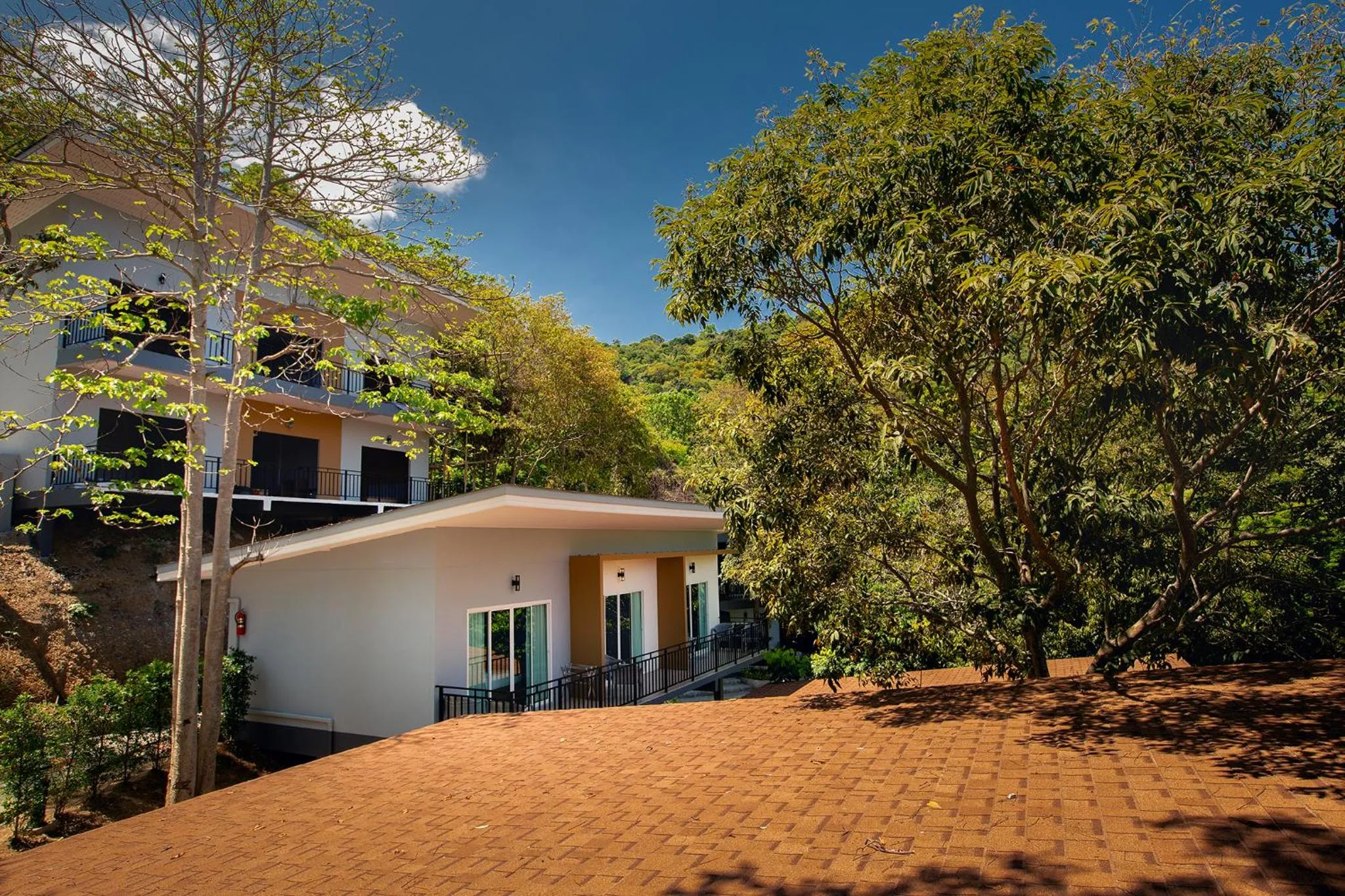 Mountain view in U Rip Resort Phi Phi Hotel