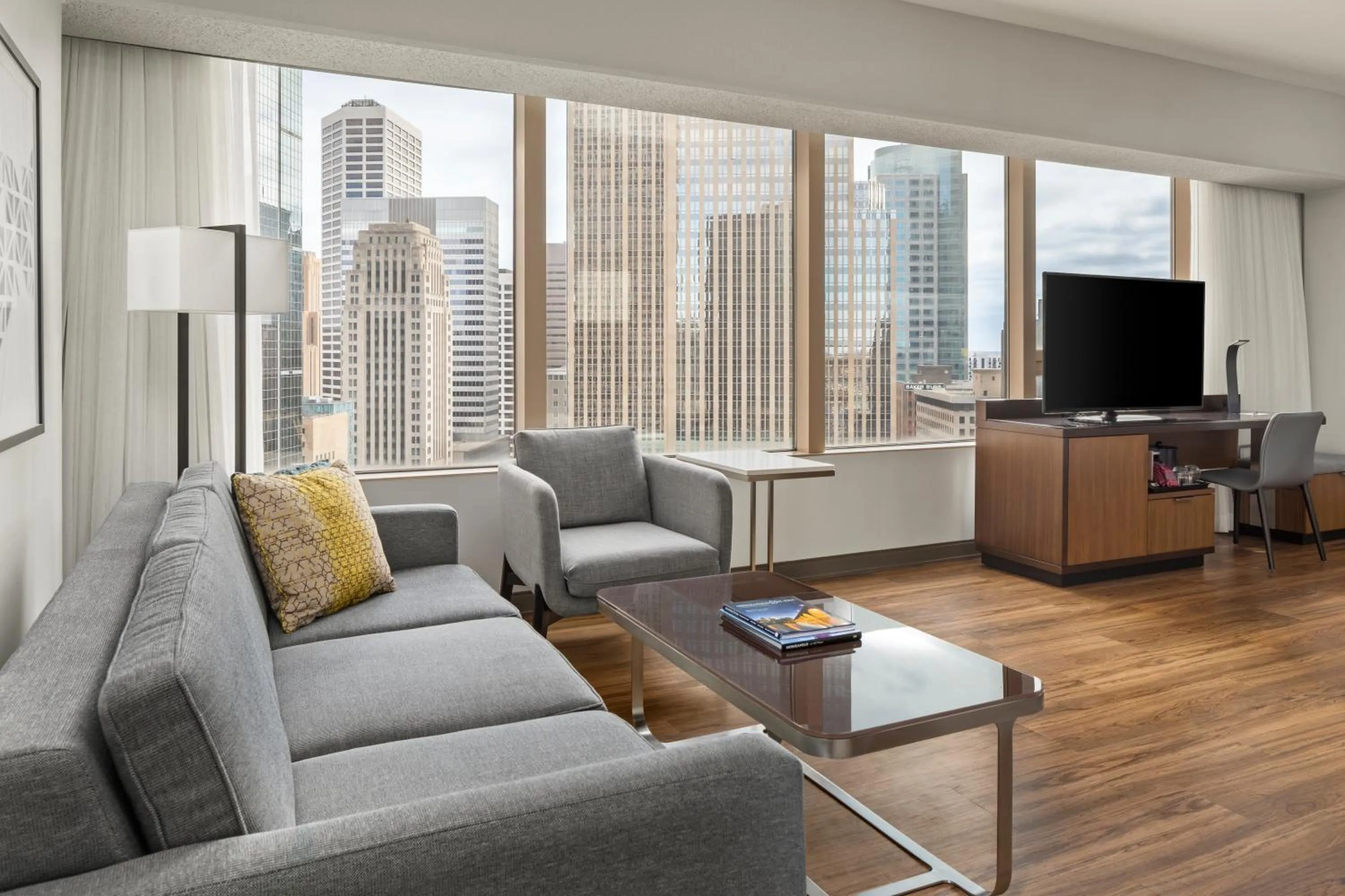 Bed in Minneapolis Marriott City Center