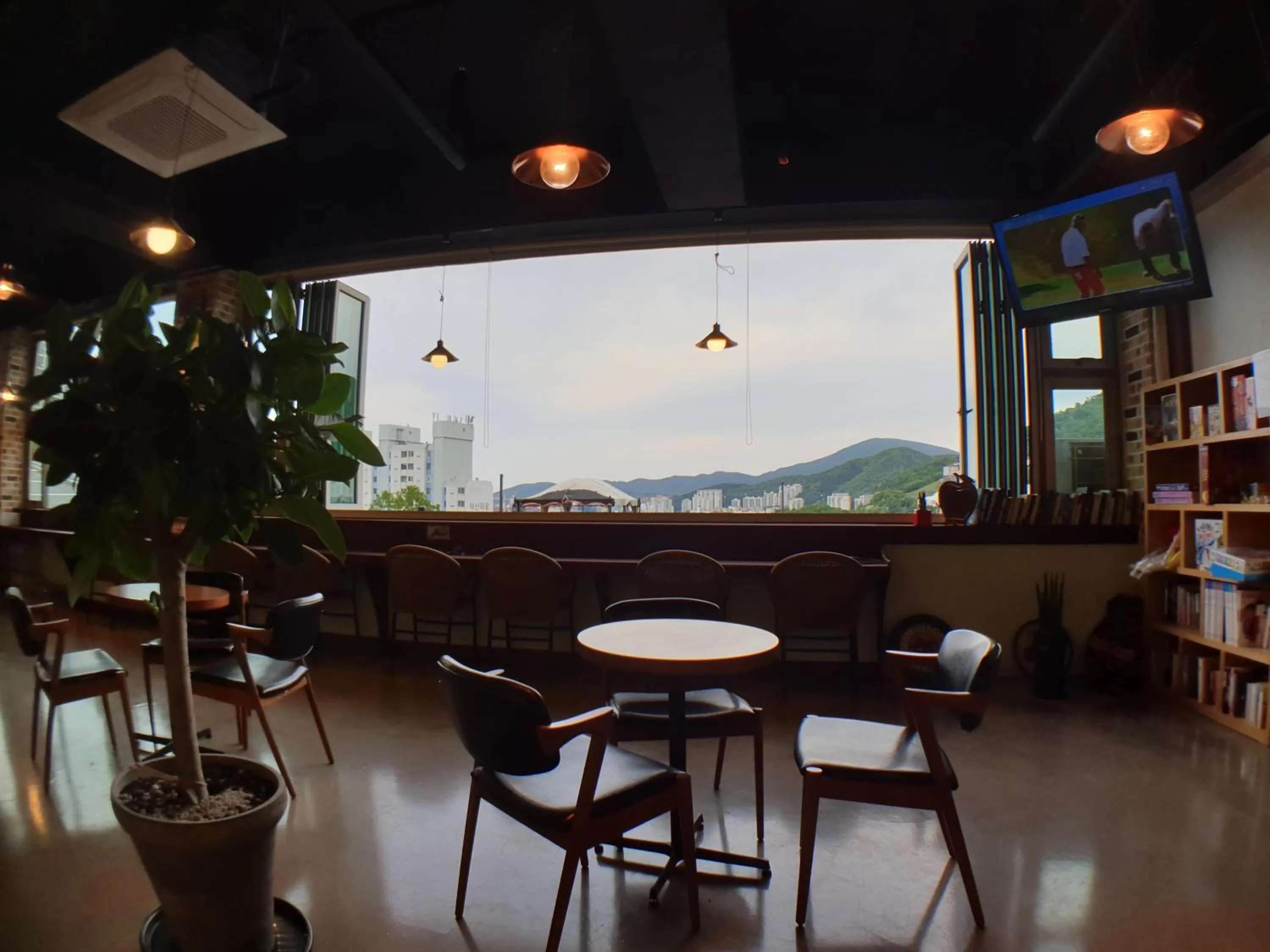 Lounge or bar in Home Fourest Resort Geoje