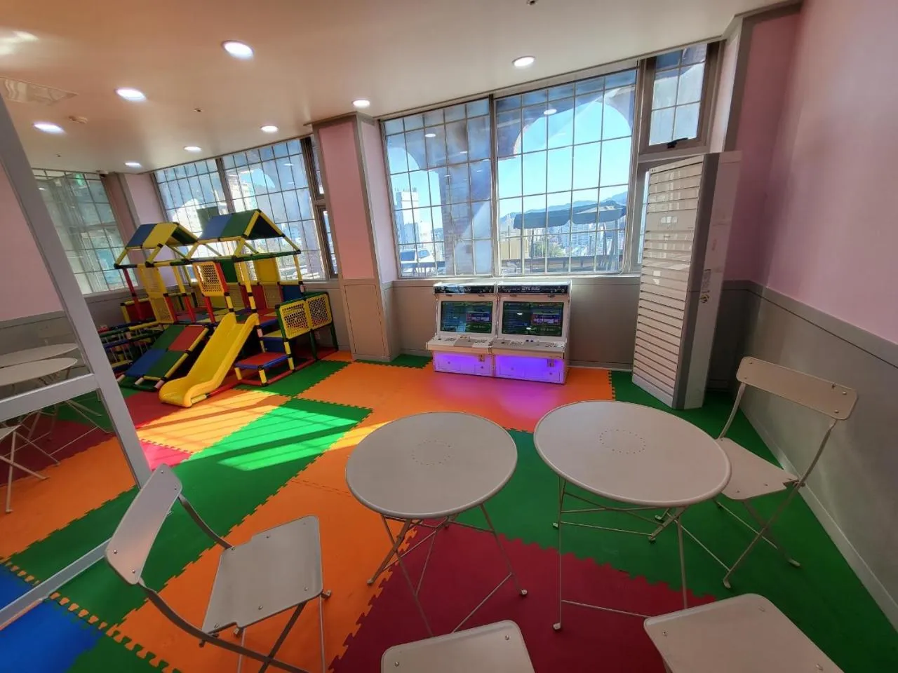 Children play ground in Home Fourest Resort Geoje