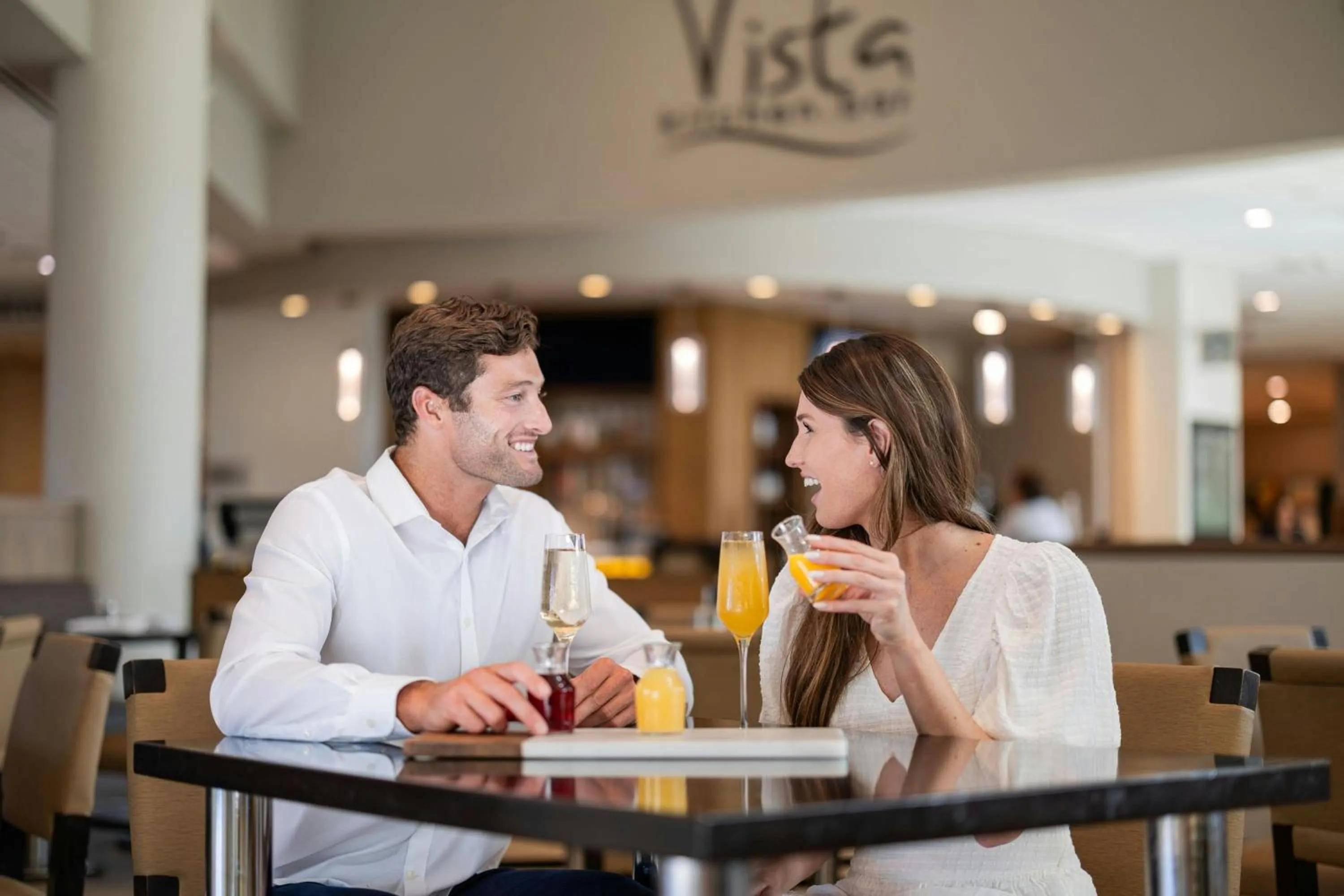 Restaurant/places to eat in Newport Beach Marriott Bayview