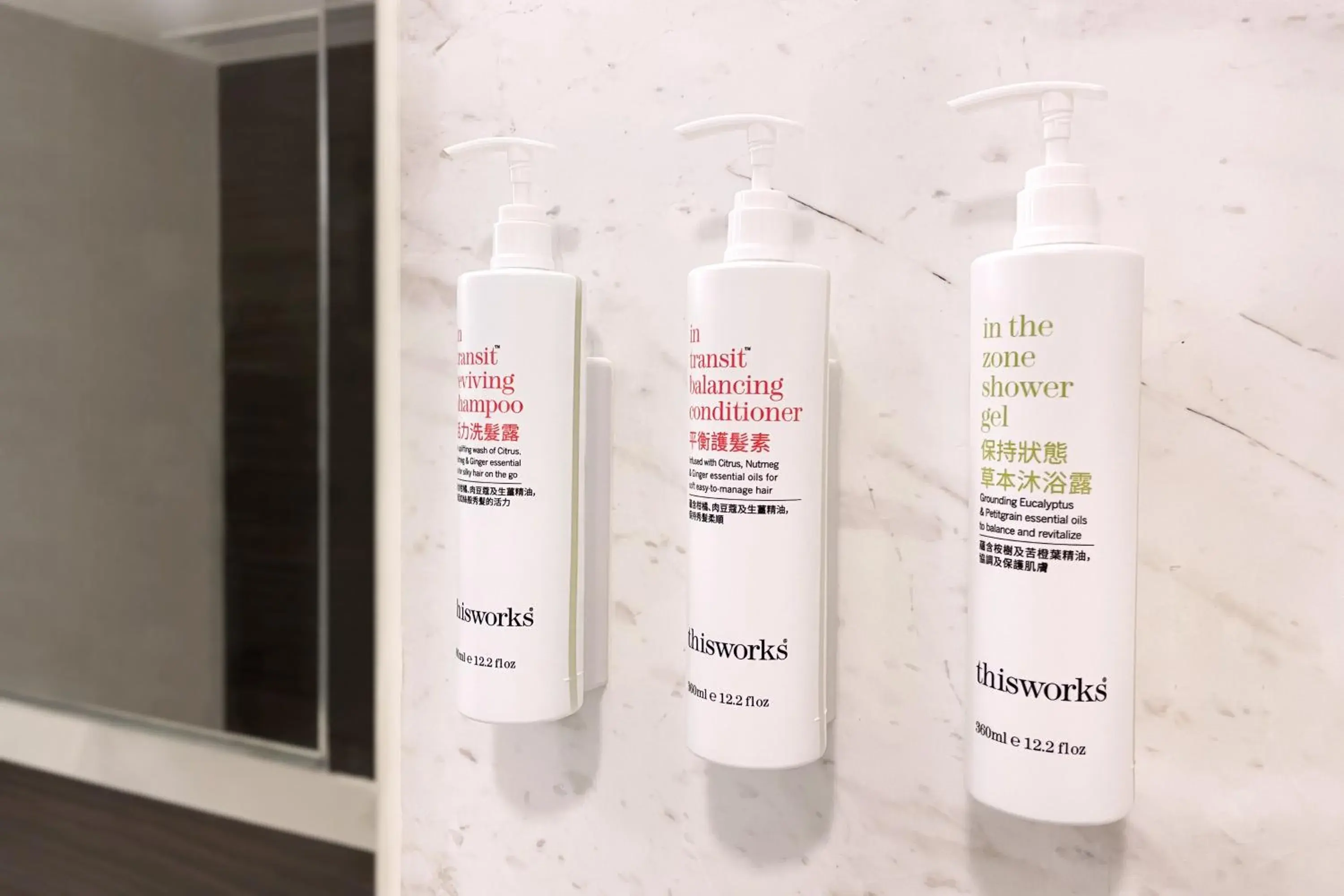 1 King Bed, Sea View, Executive Lounge Access, Room in Hong Kong SkyCity Marriott Hotel 1 King Bed, Sea View, Executive Lounge Access, Room in Hong Kong SkyCity Marriott Hotel