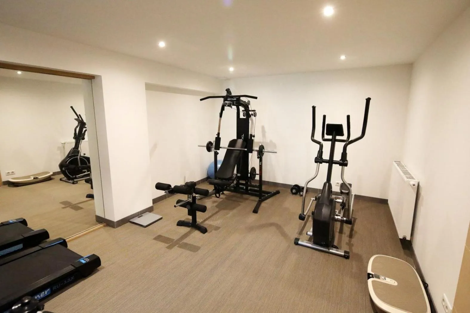 Spa and wellness centre/facilities in Maison d'hôtes & SPA La Scierie