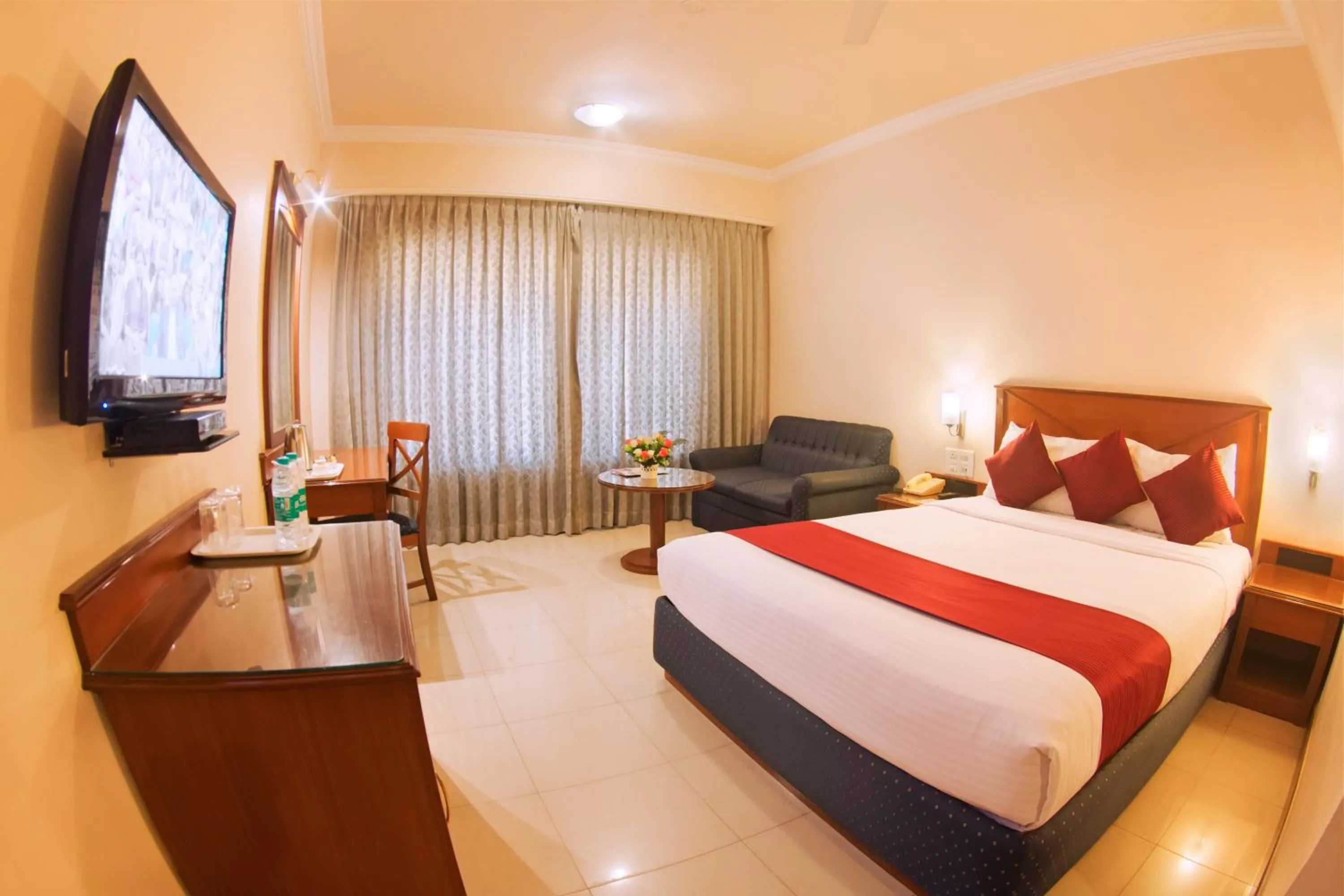 Photo of the whole room, Bed in President Hotel