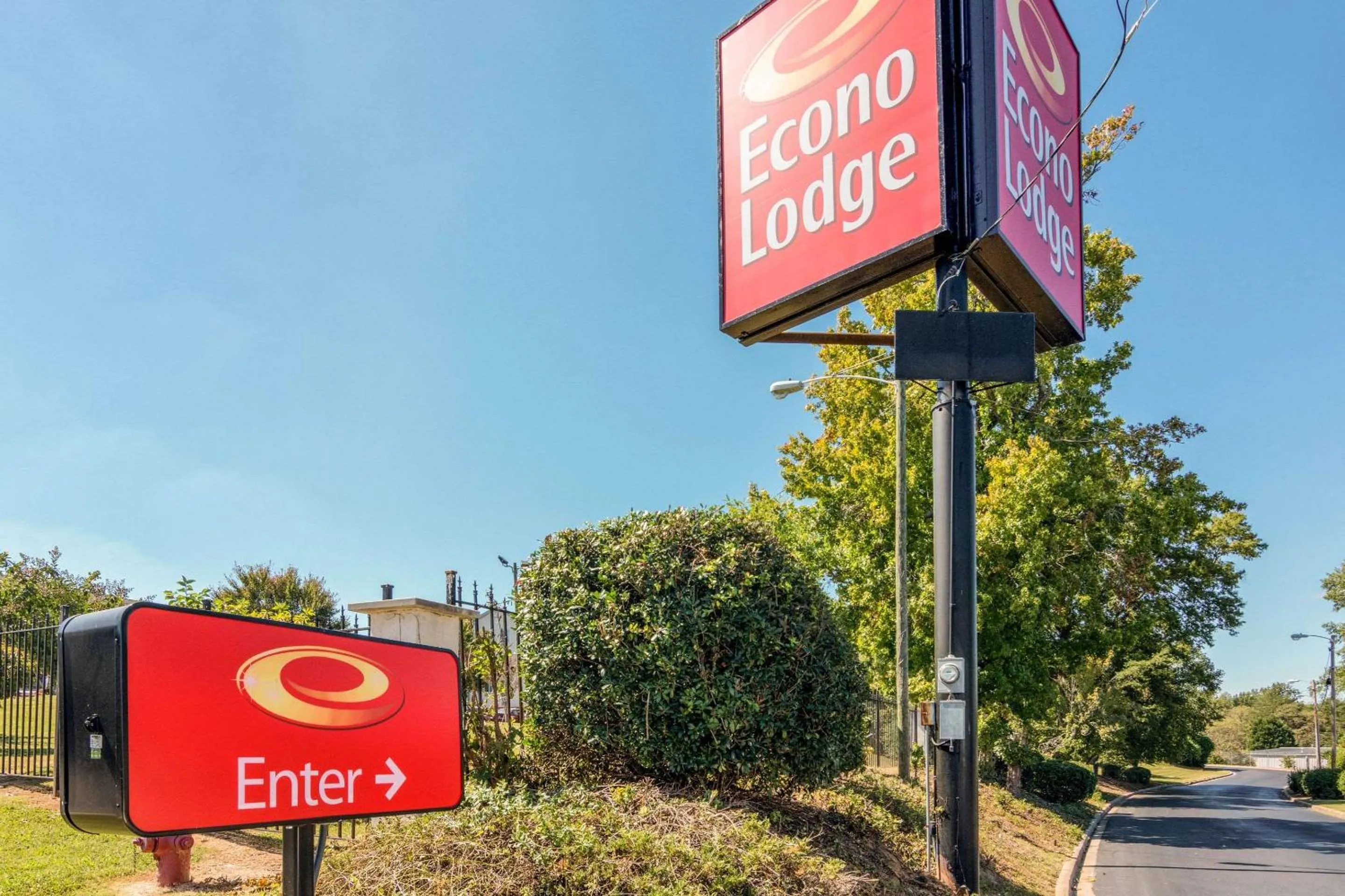 Property building in Econo Lodge Gastonia North