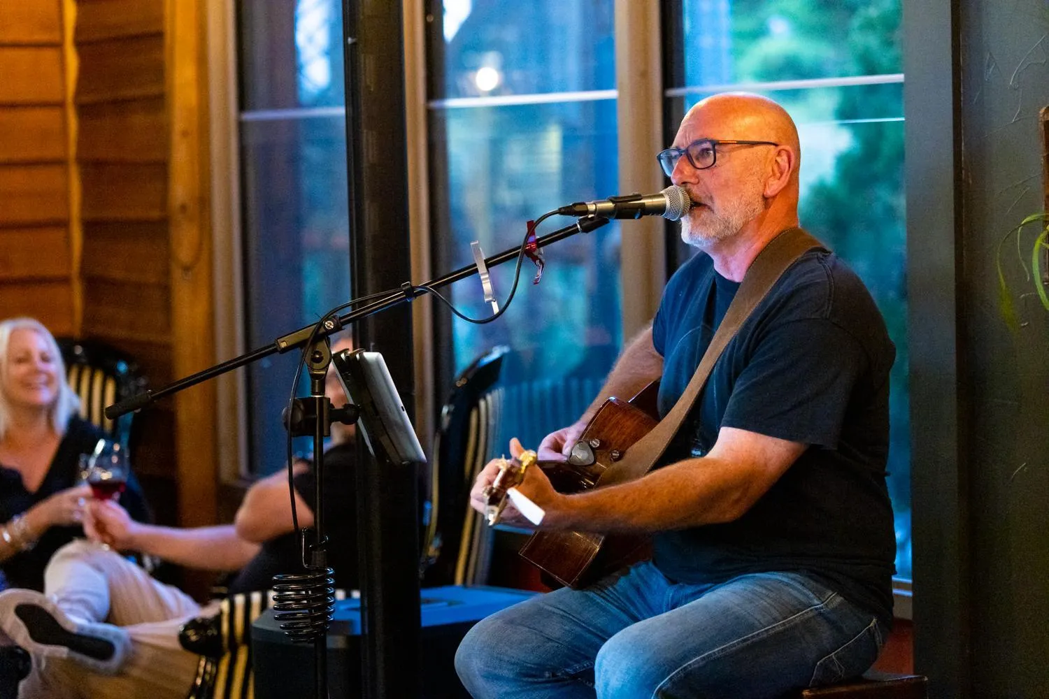 Restaurant/places to eat in Oakdene Vineyards Guesthouse